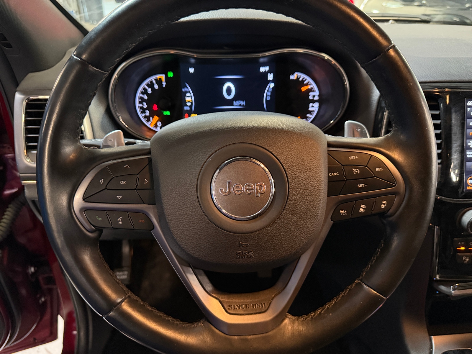 Thumbnail: 2020 Jeep Grand Cherokee - 4
