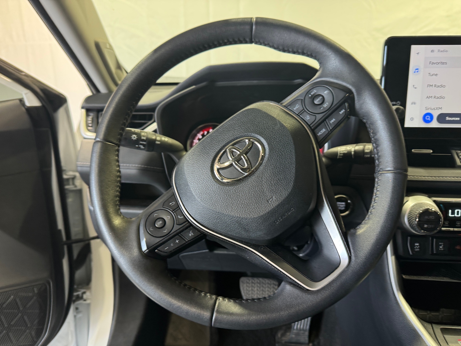 Thumbnail: 2023 Toyota RAV4 - 4