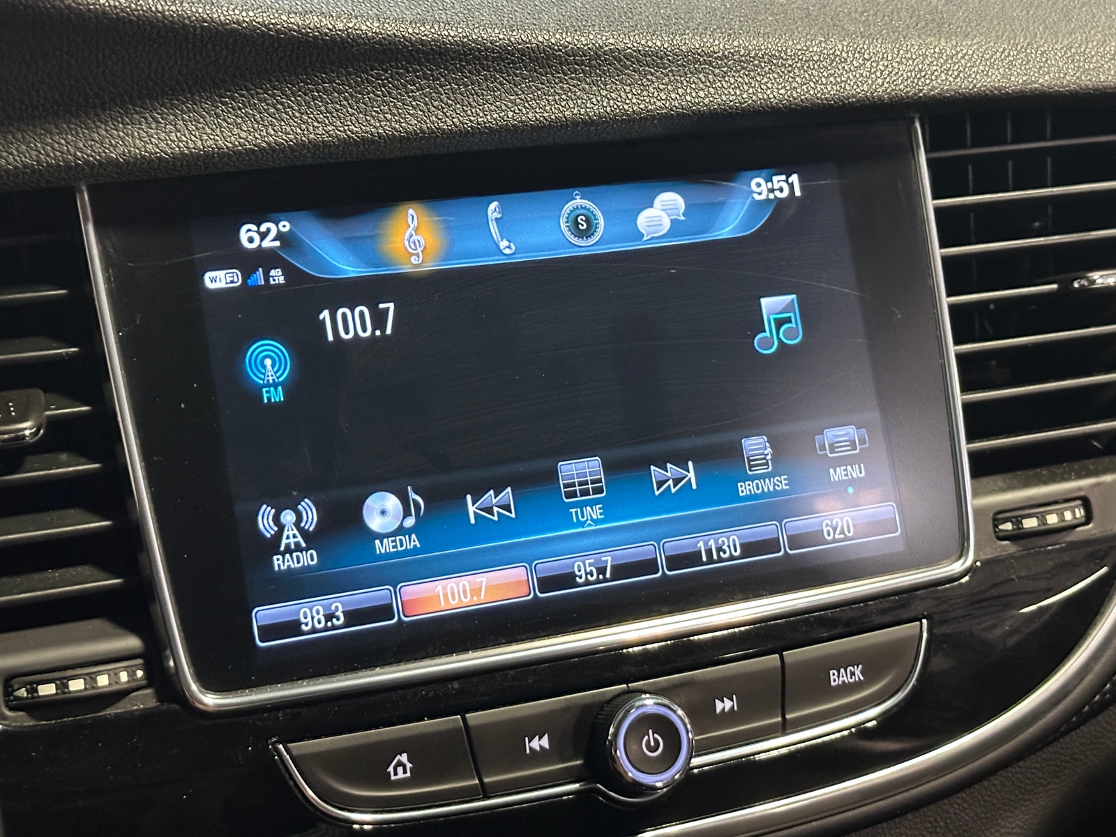 Thumbnail: 2019 Buick Encore - 3