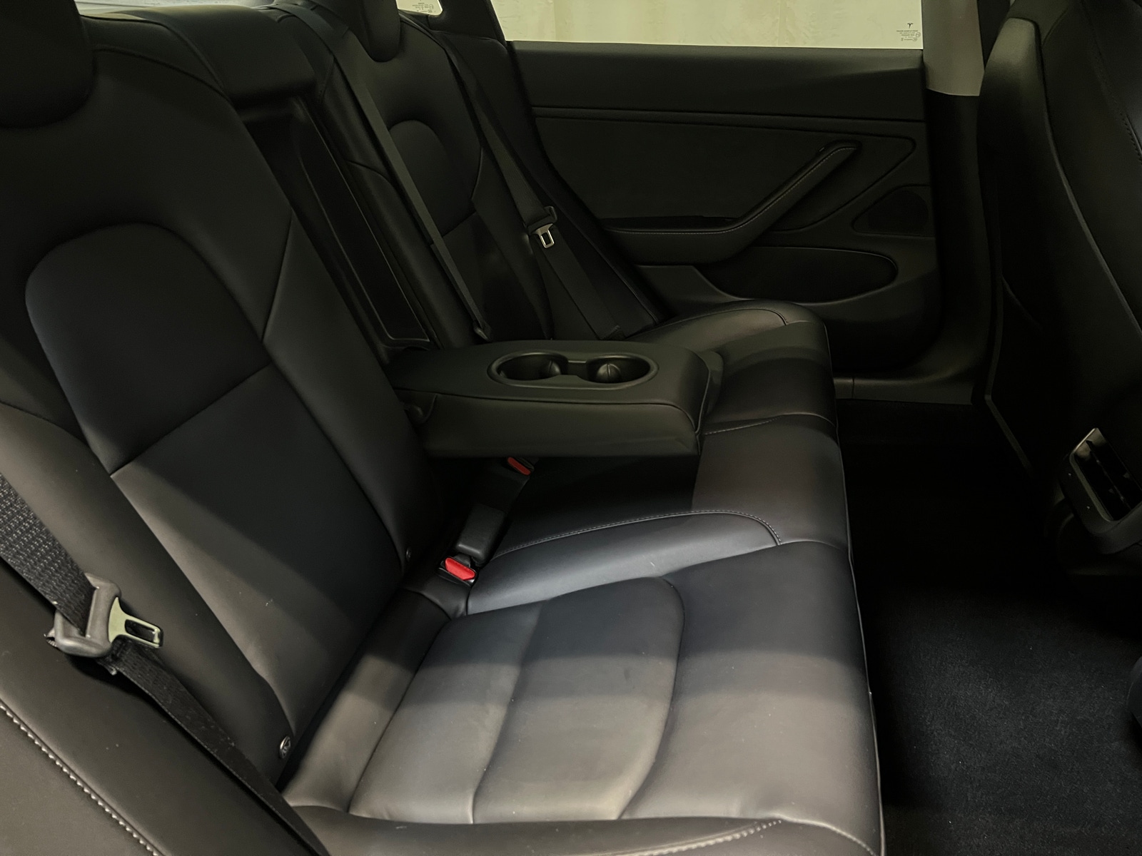 Thumbnail: 2021 Tesla Model 3 - 5