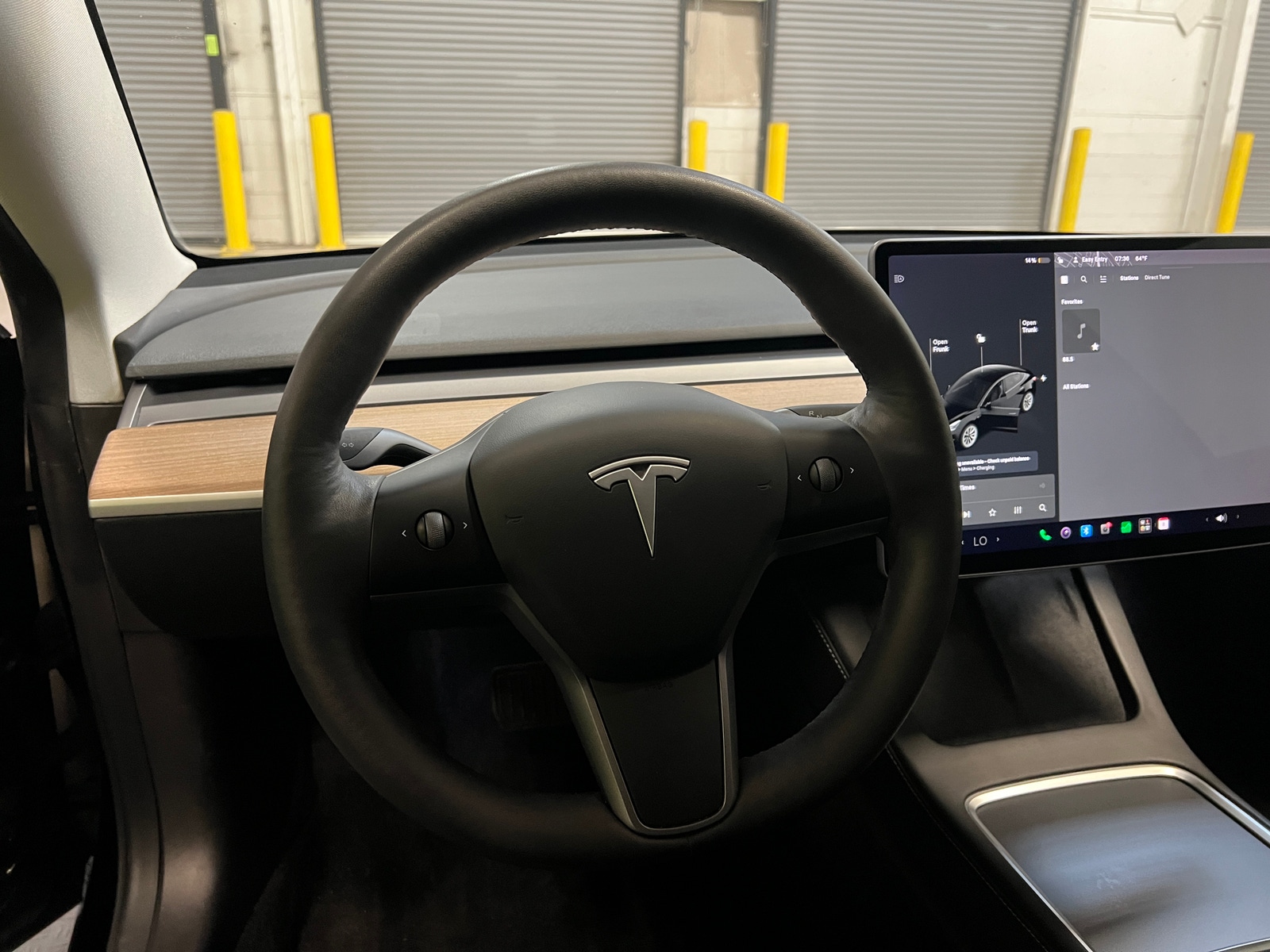 Thumbnail: 2021 Tesla Model 3 - 4