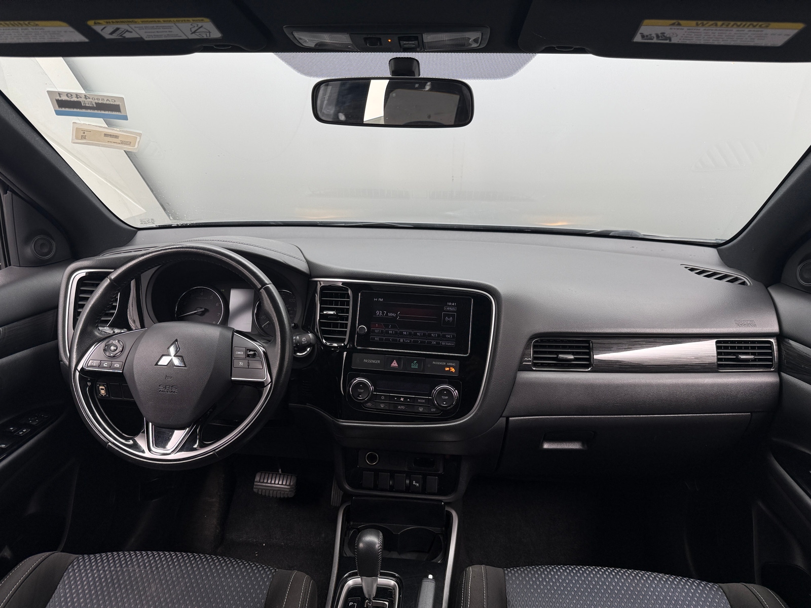 Thumbnail: 2018 Mitsubishi Outlander - 3
