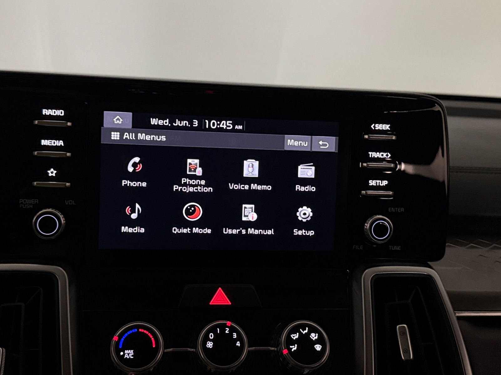 Thumbnail: 2022 Kia Sorento - 4