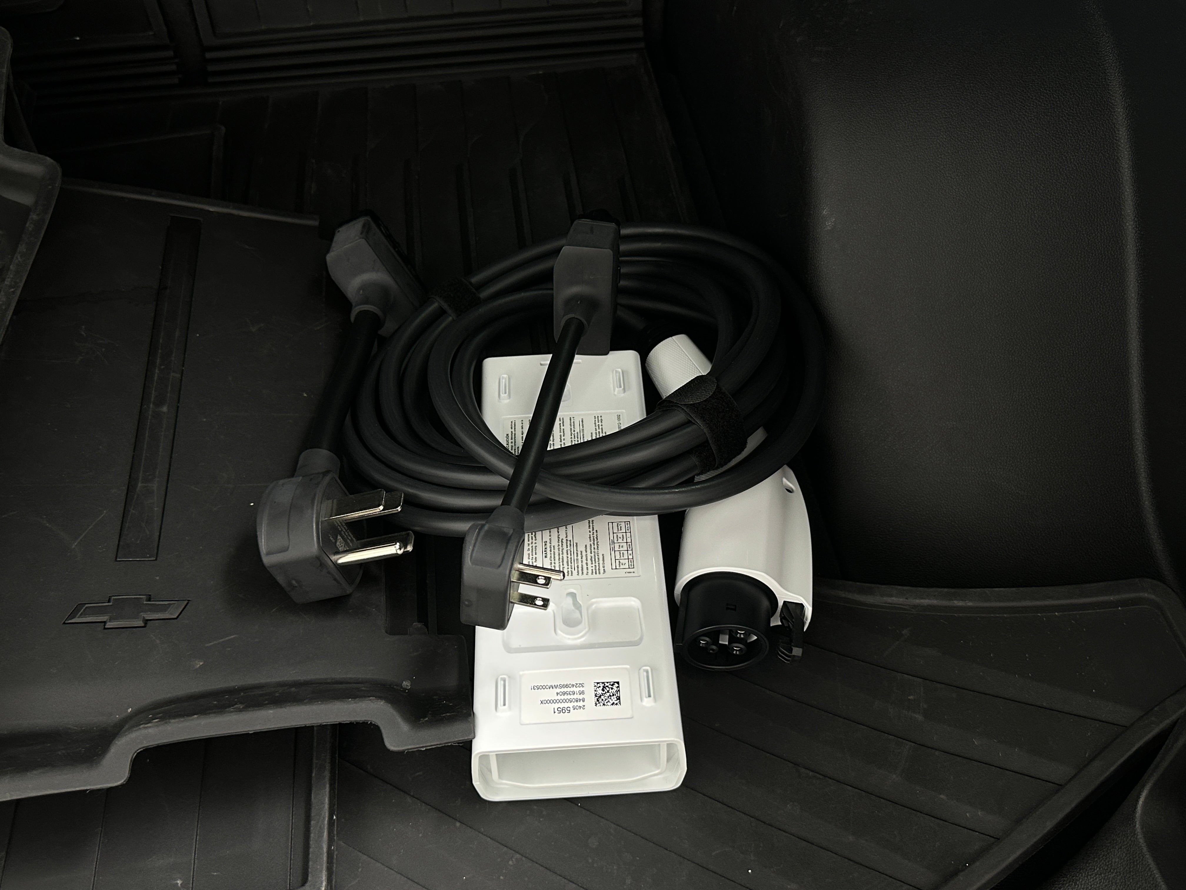 Used 2024 Chevrolet Blazer EV LT with VIN 3GNKDBRJ2RS233573 for sale in Auburn, WA