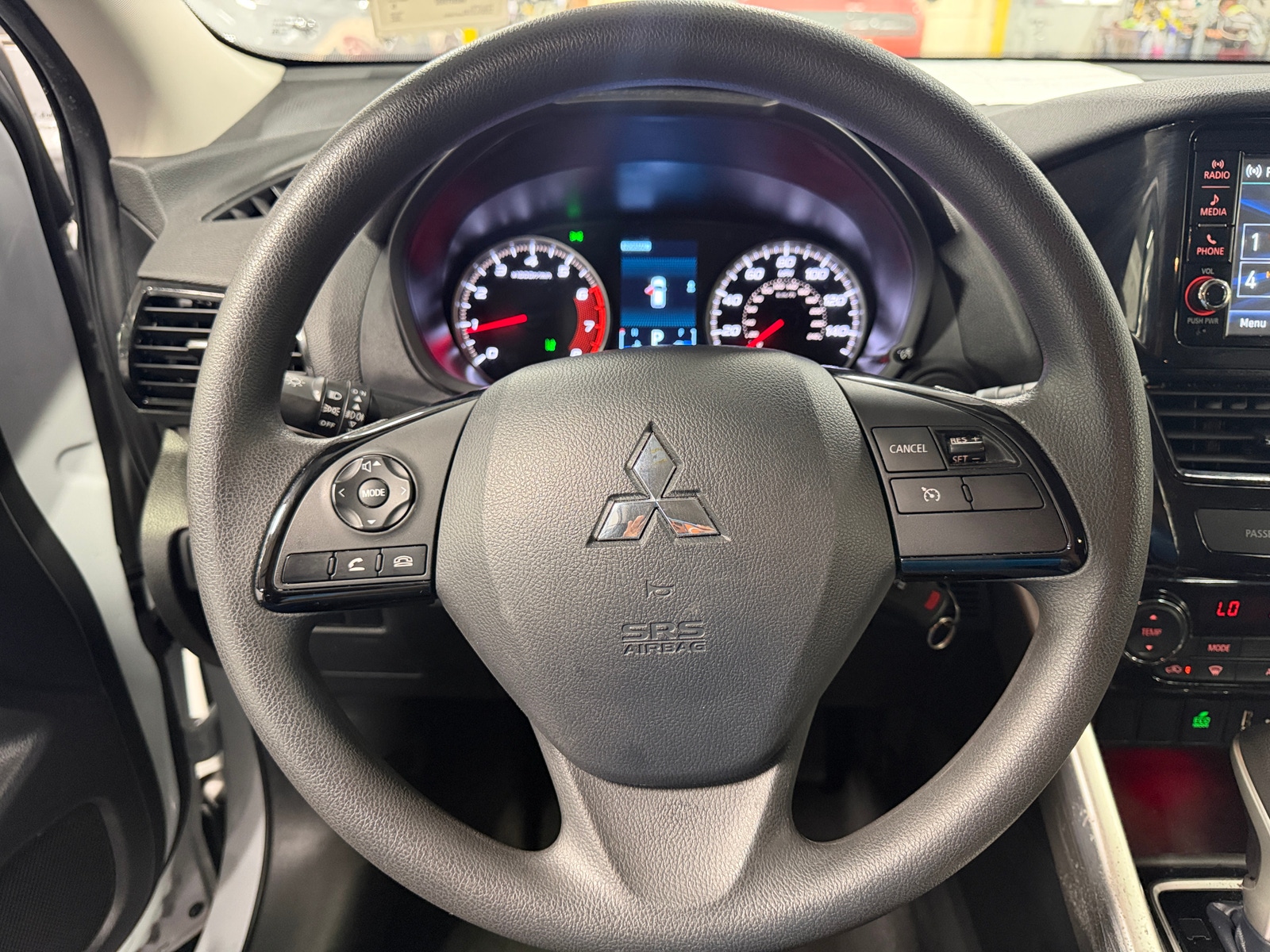 Thumbnail: 2024 Mitsubishi Eclipse Cross - 5