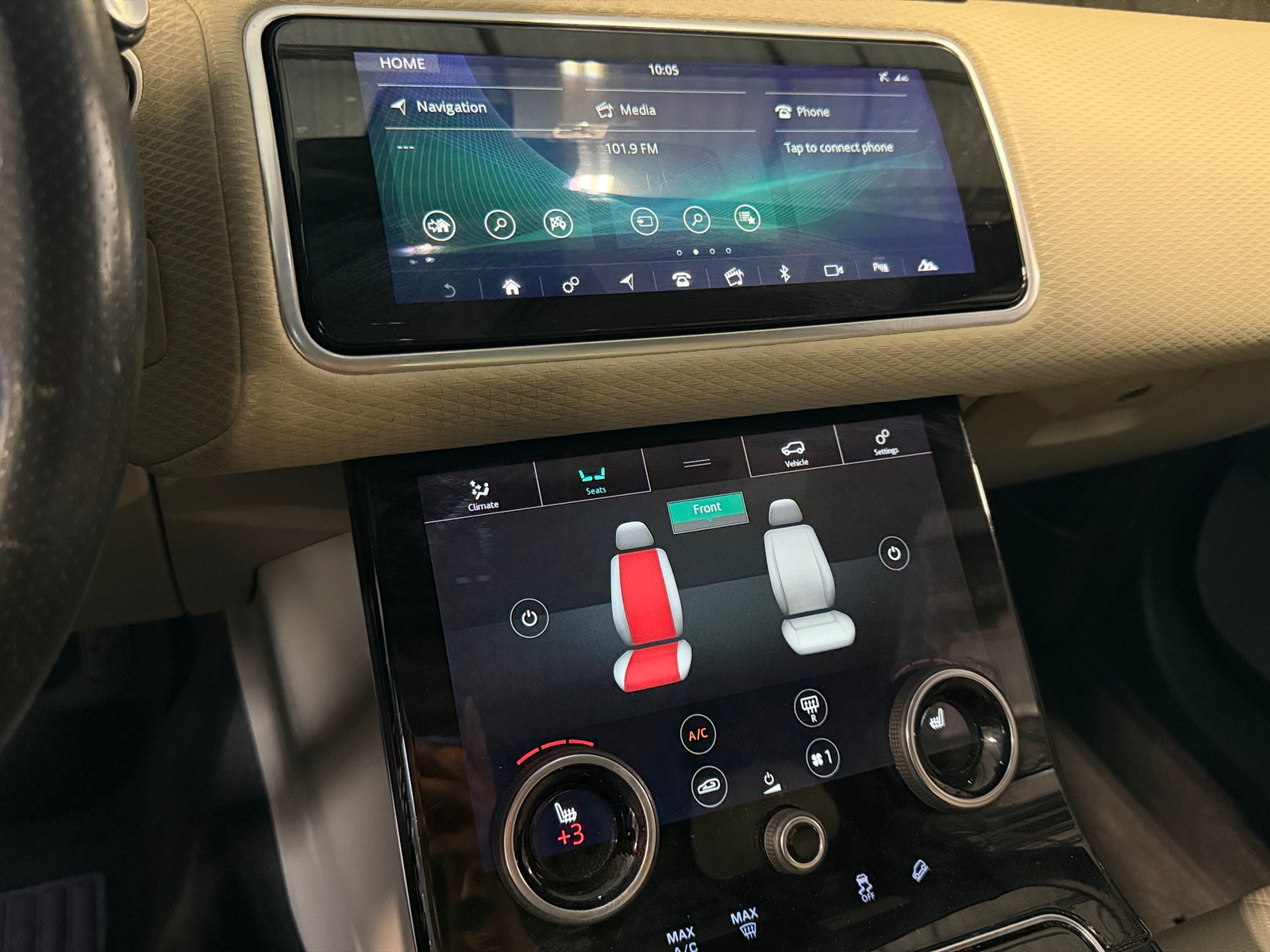 Thumbnail: 2018 Land Rover Range Rover Velar - 3