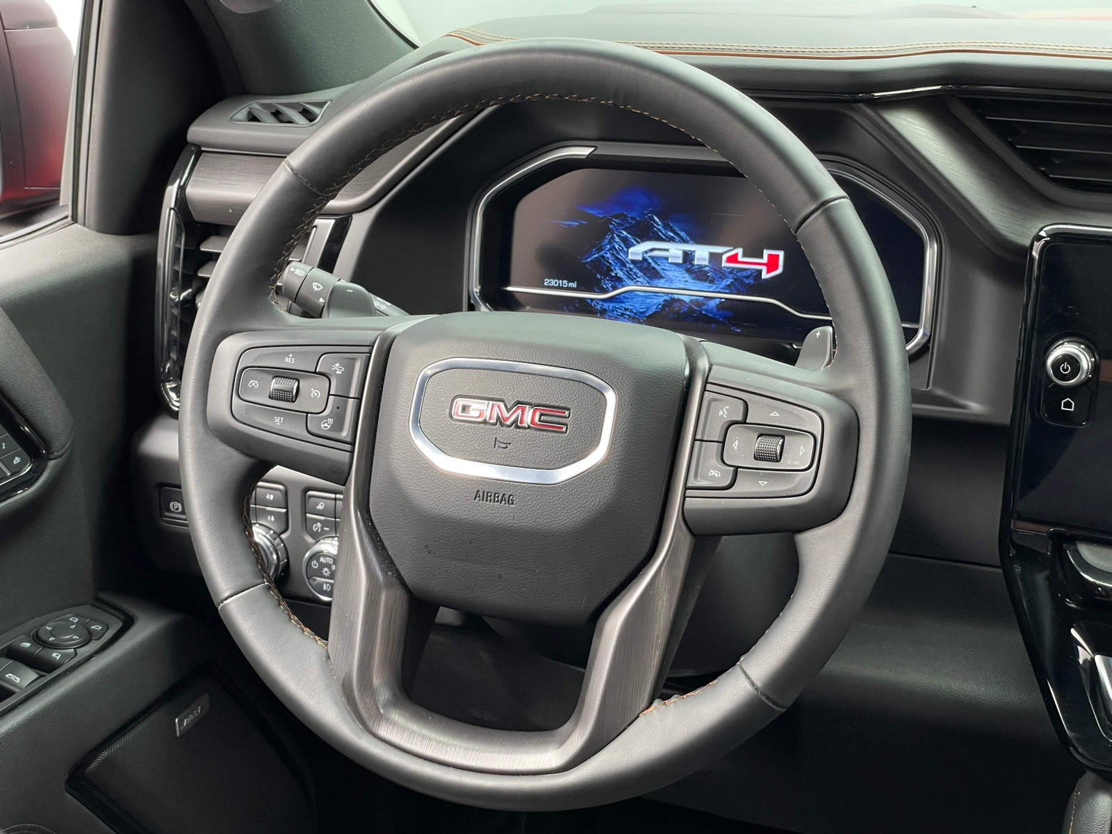 Thumbnail: 2025 GMC Sierra 1500 - 4