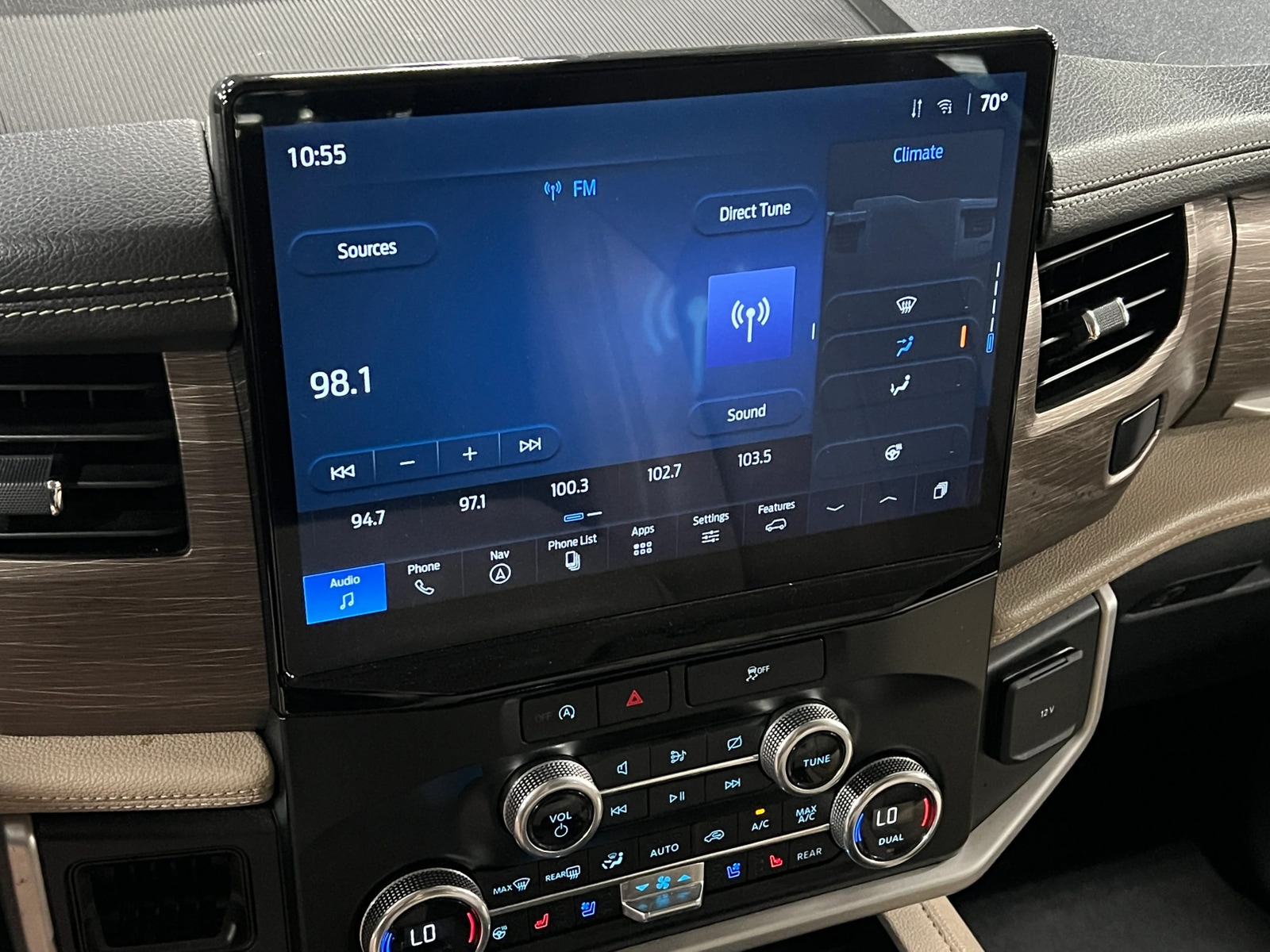 Thumbnail: 2024 Ford Expedition - 3