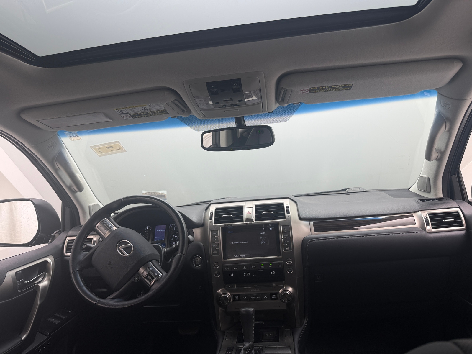 Thumbnail: 2016 Lexus GX - 3