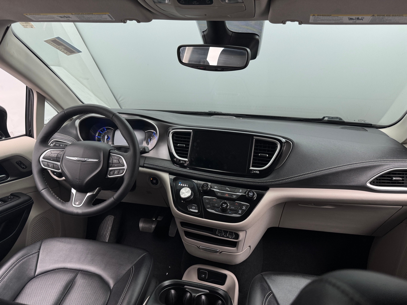 Thumbnail: 2024 Chrysler Pacifica - 2