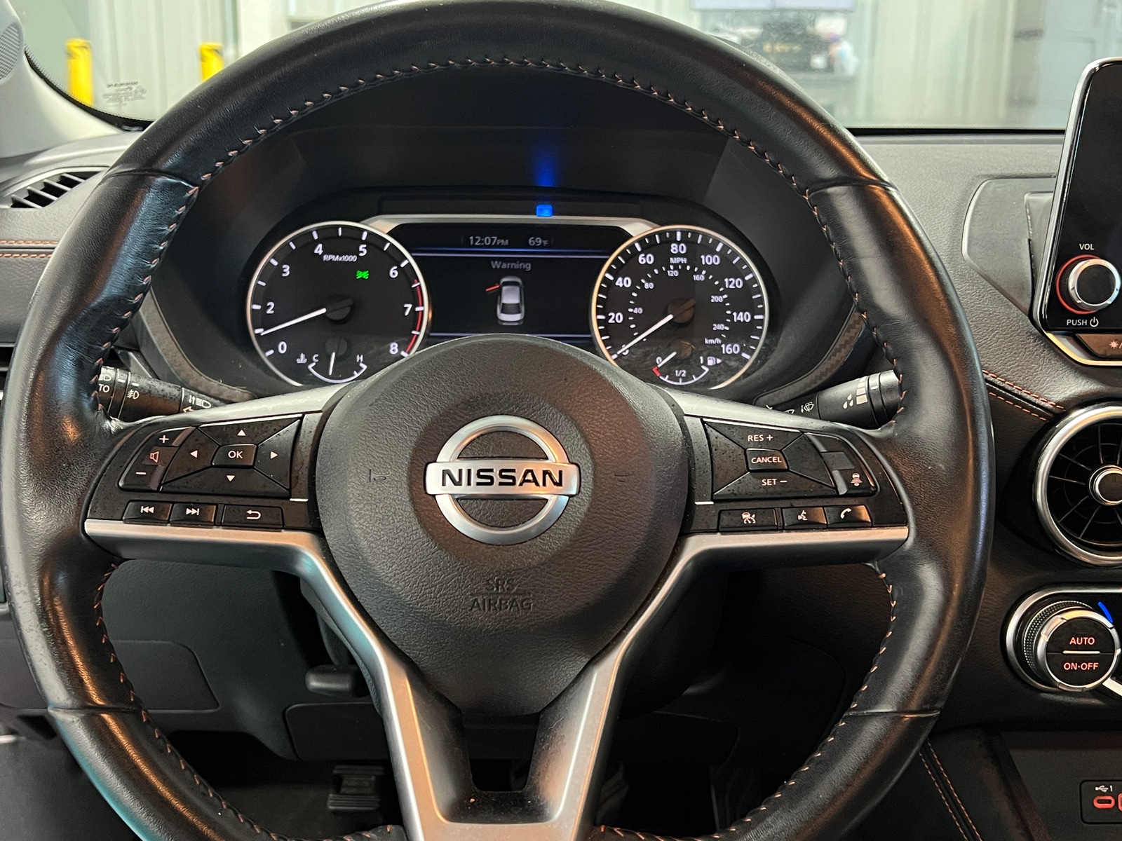 Thumbnail: 2020 Nissan Sentra - 5