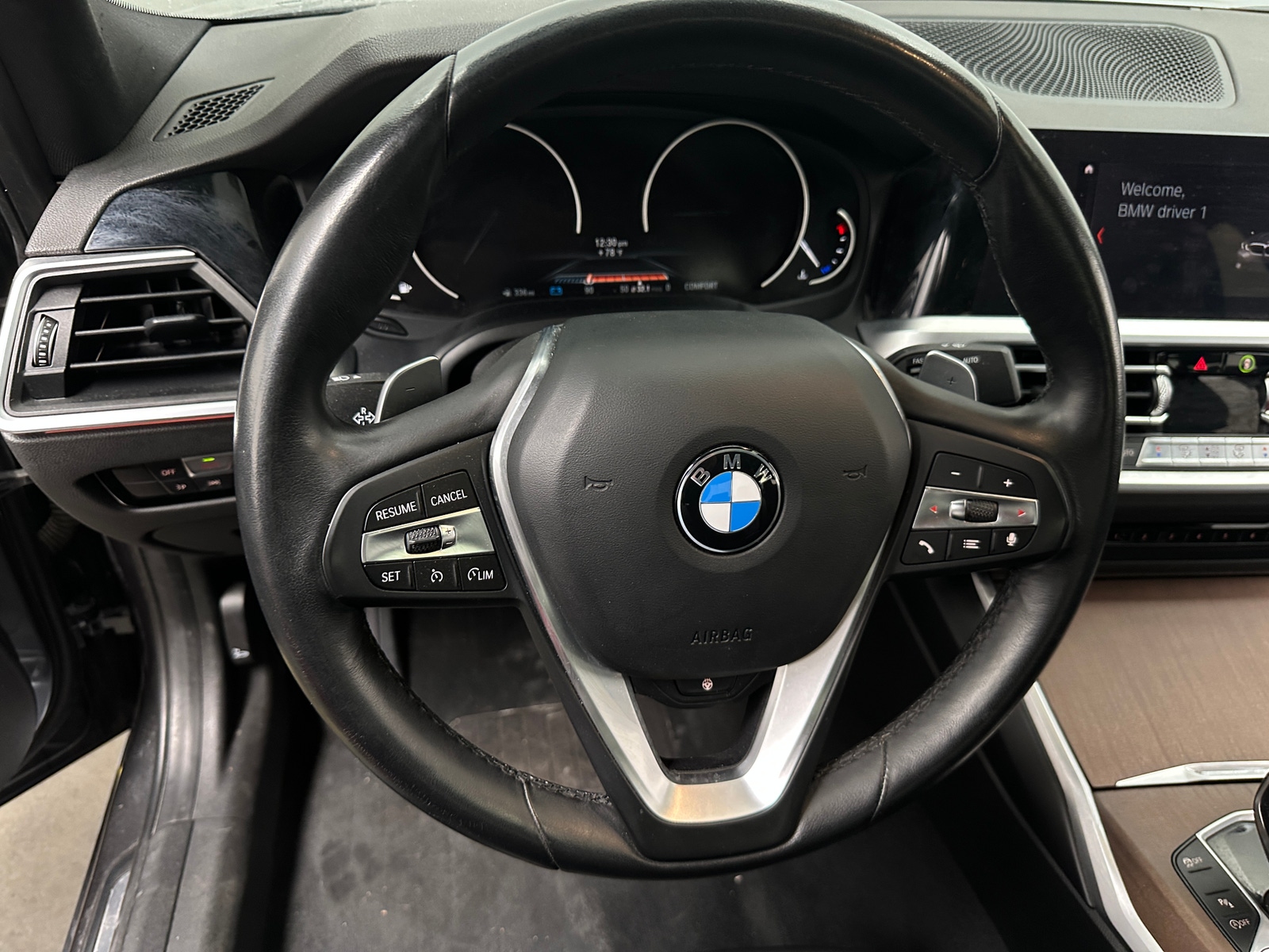 Thumbnail: 2020 BMW 3 Series - 4