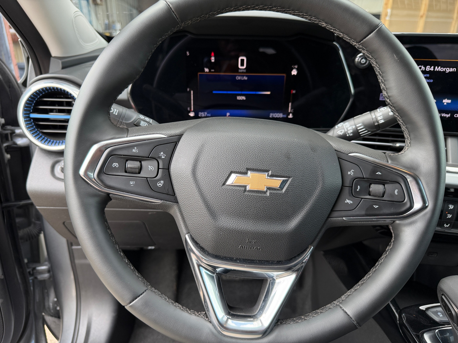 Thumbnail: 2025 Chevrolet Trax - 5