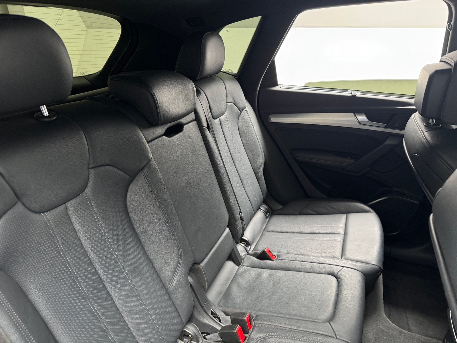 Thumbnail: 2019 Audi SQ5 - 5