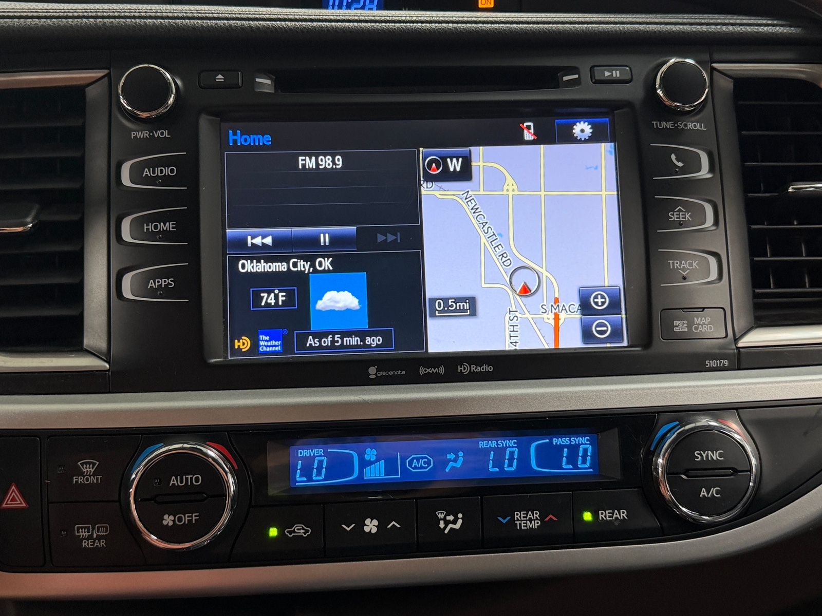 Thumbnail: 2018 Toyota Highlander - 3