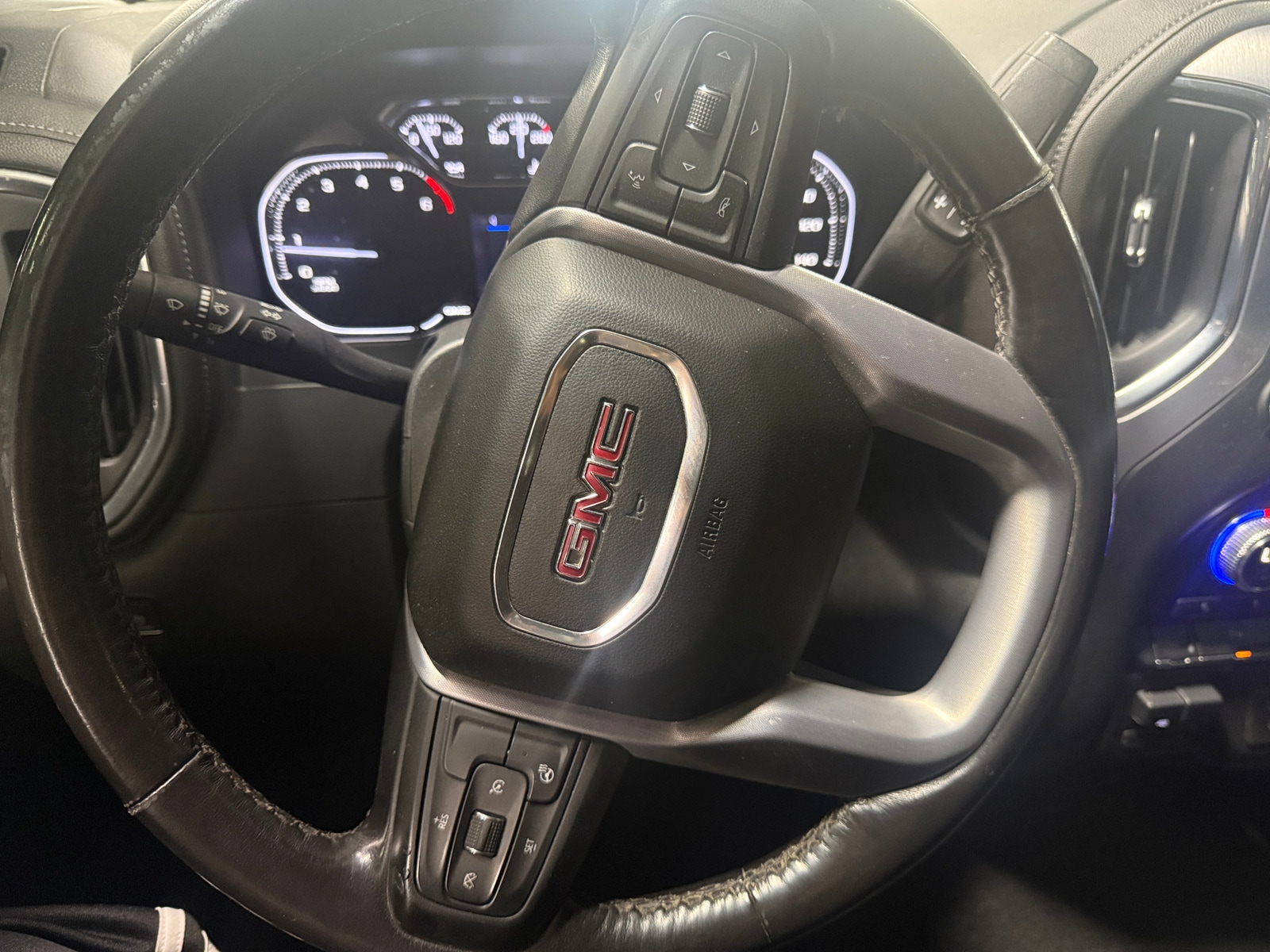Thumbnail: 2022 GMC Sierra 2500 - 5