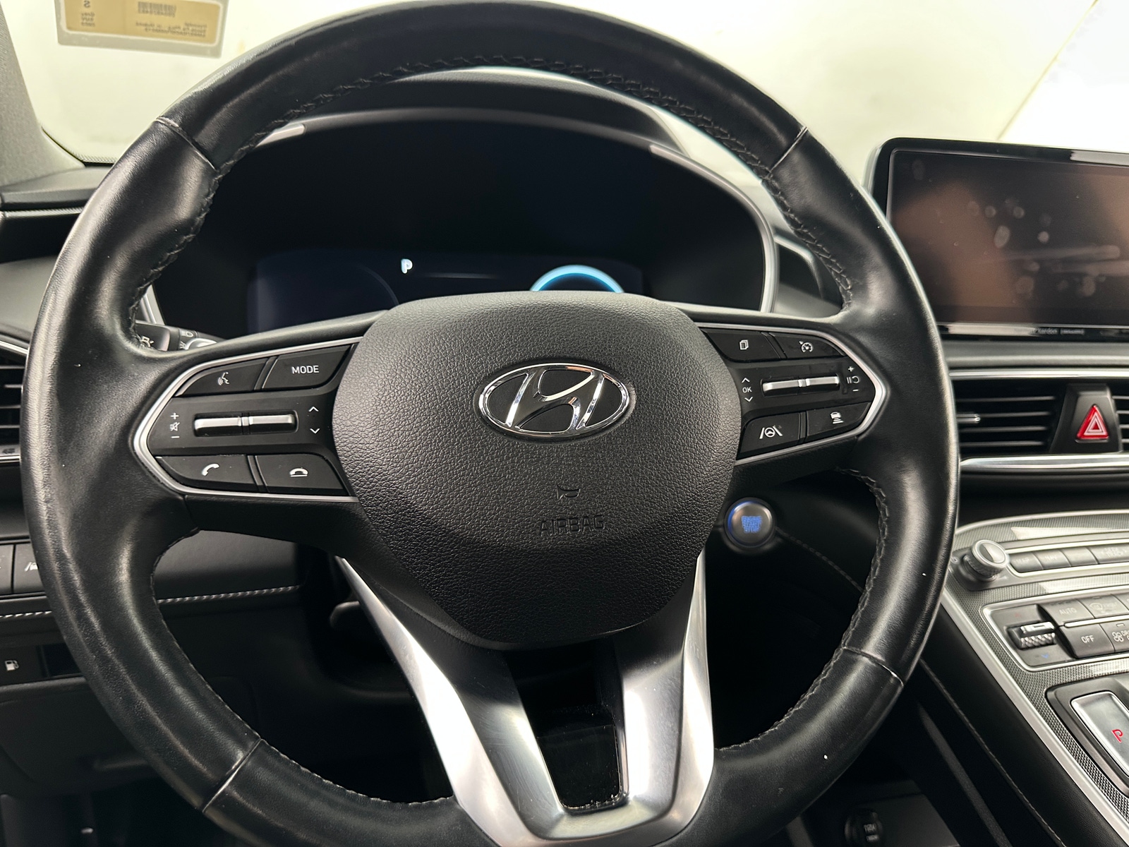Thumbnail: 2023 Hyundai Santa Fe - 4