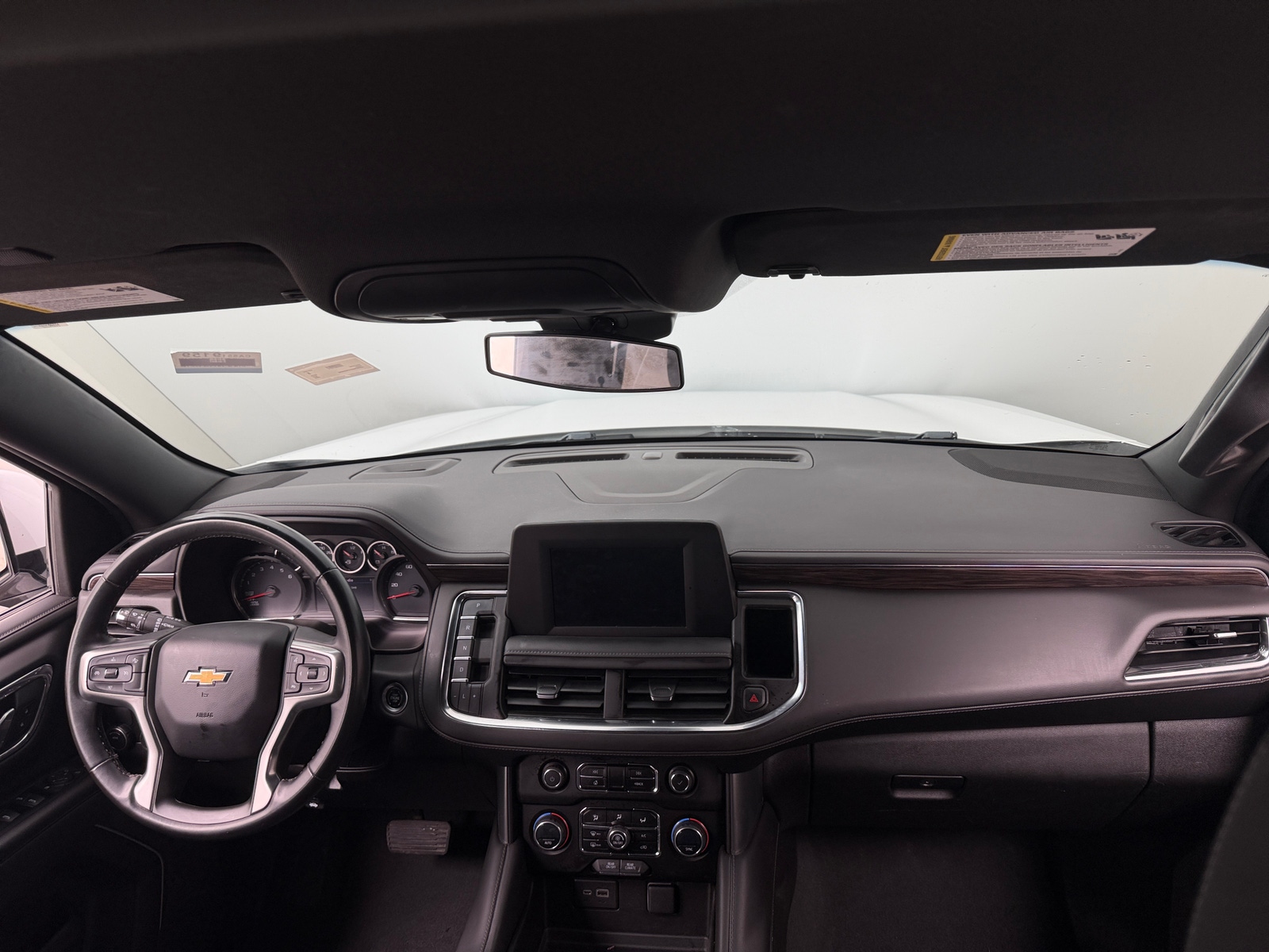 Thumbnail: 2023 Chevrolet Tahoe - 3