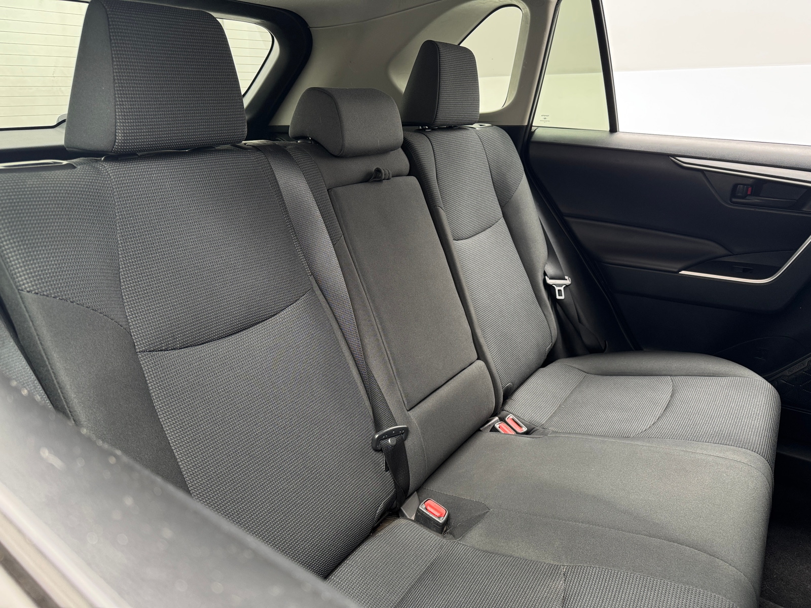 Thumbnail: 2019 Toyota RAV4 - 6