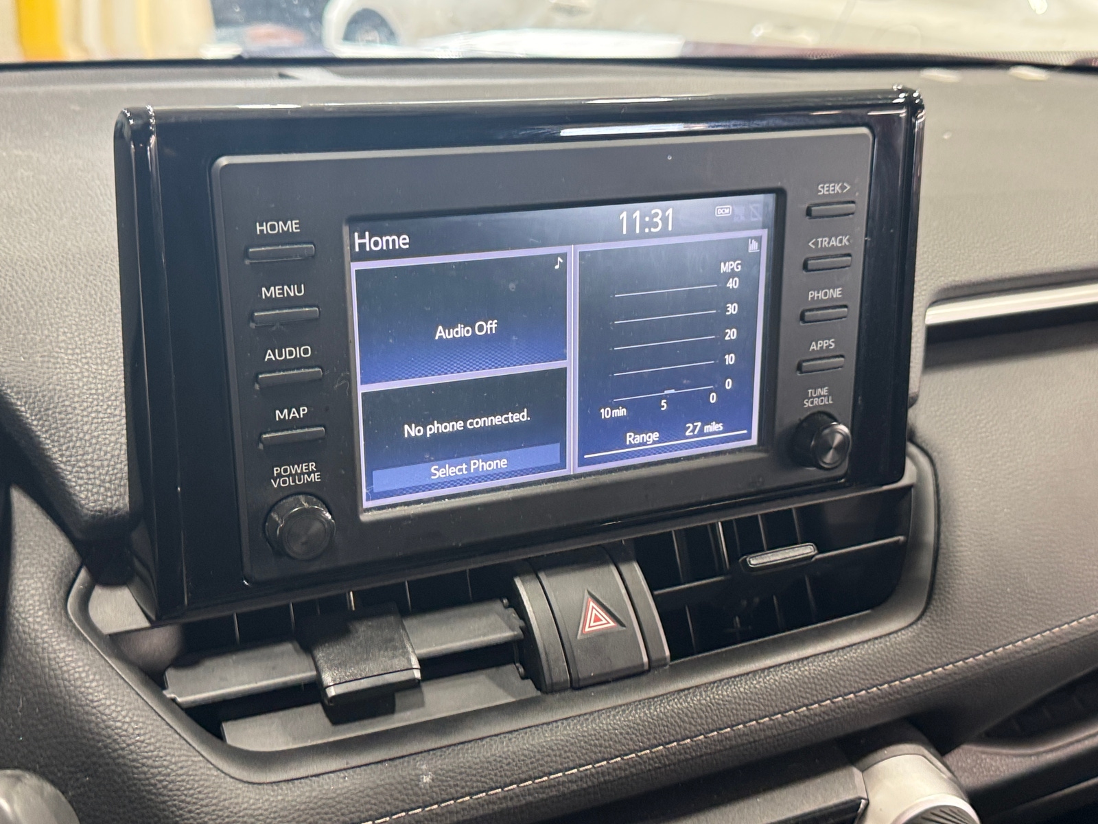 Thumbnail: 2019 Toyota RAV4 - 4