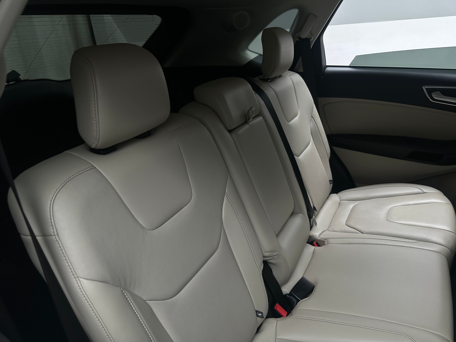 Thumbnail: 2022 Ford Edge - 5