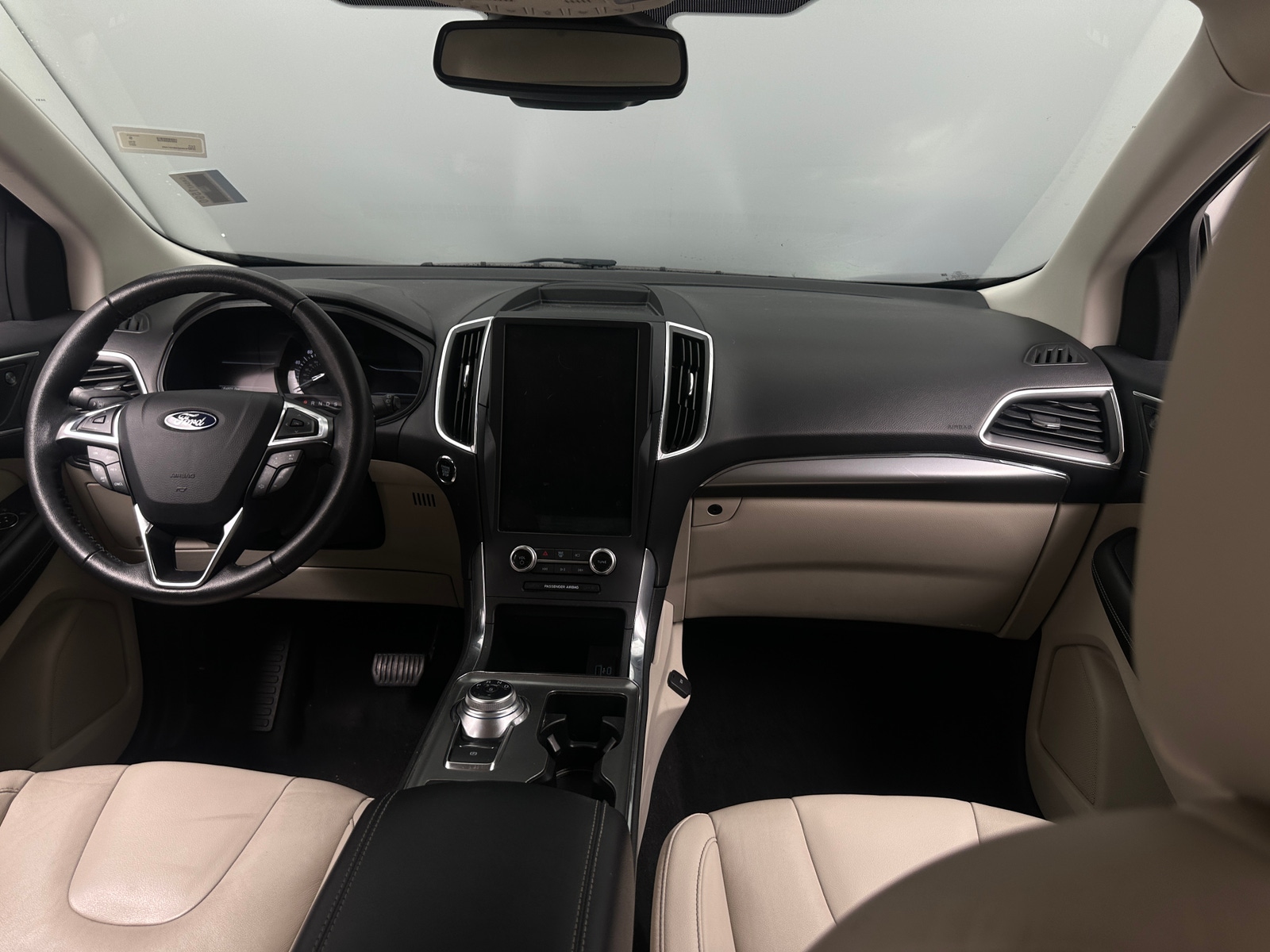 Thumbnail: 2022 Ford Edge - 2