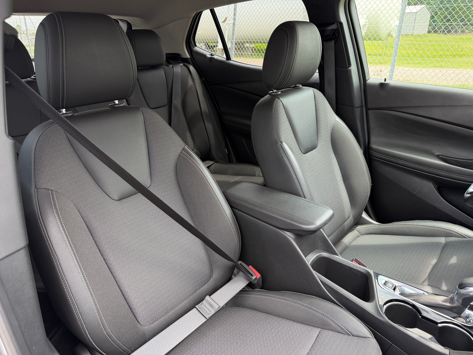 Thumbnail: 2025 Buick Encore GX - 2