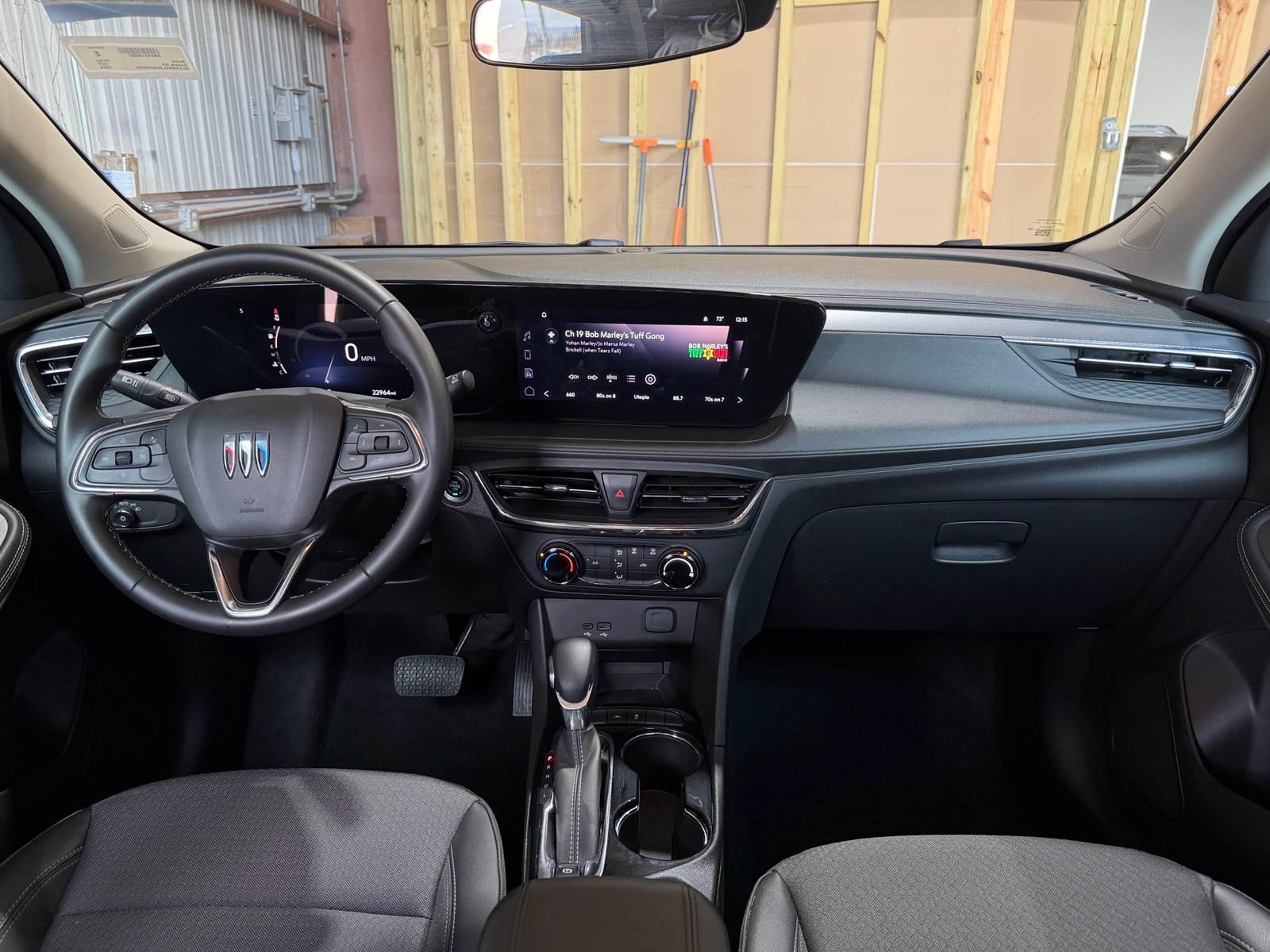 Thumbnail: 2025 Buick Encore GX - 3