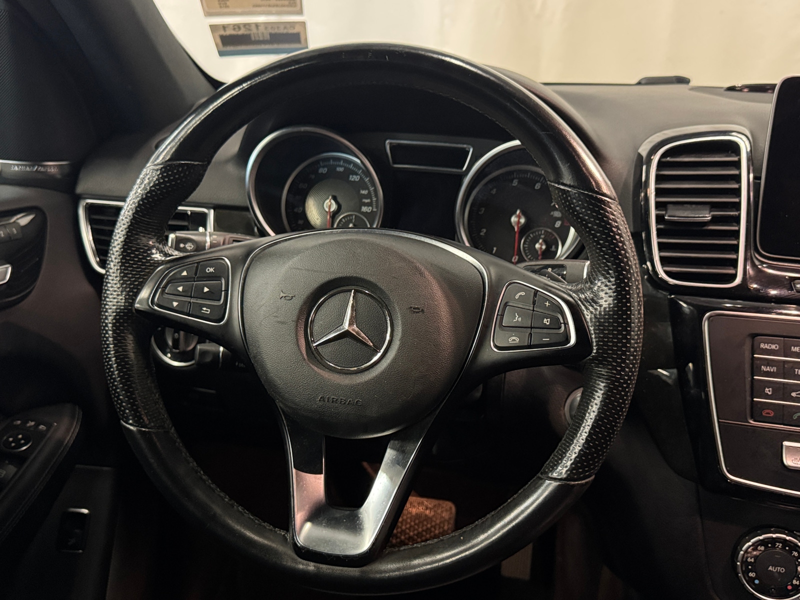 Thumbnail: 2018 Mercedes-Benz GLE - 4