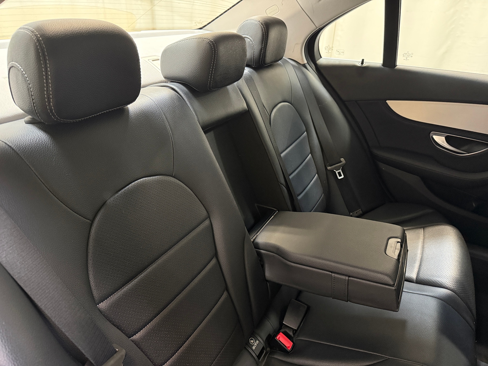 Thumbnail: 2015 Mercedes-Benz C-Class - 5