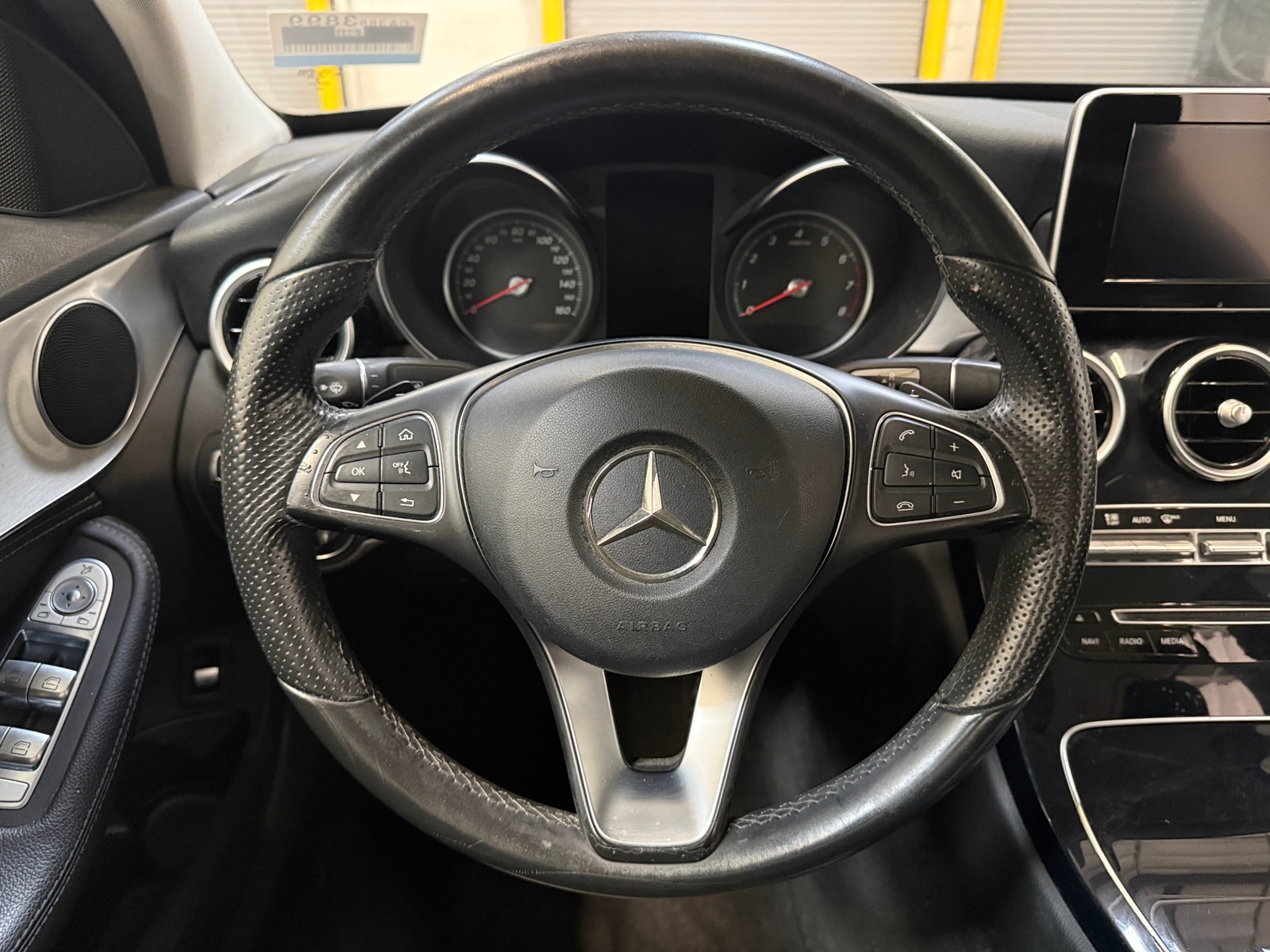 Thumbnail: 2015 Mercedes-Benz C-Class - 4