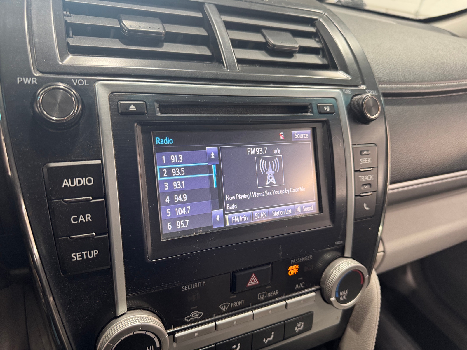 Thumbnail: 2014 Toyota Camry - 4