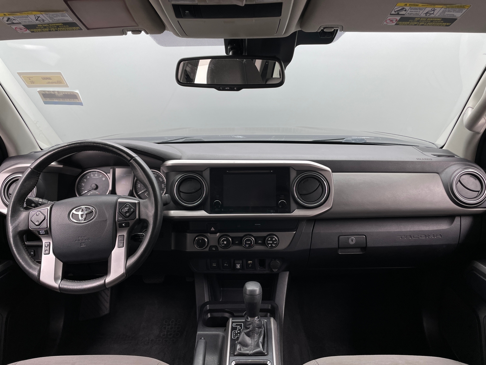 Thumbnail: 2019 Toyota Tacoma - 3