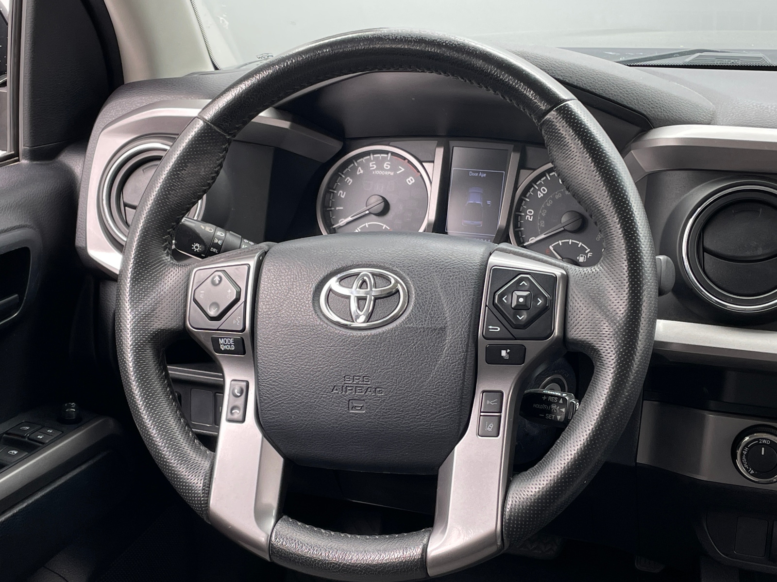Thumbnail: 2019 Toyota Tacoma - 5