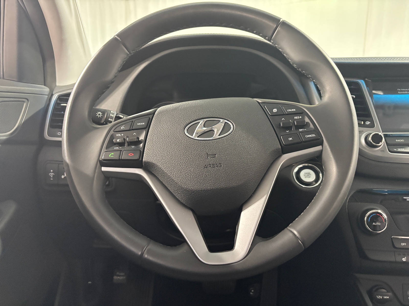 Thumbnail: 2018 Hyundai Tucson - 4