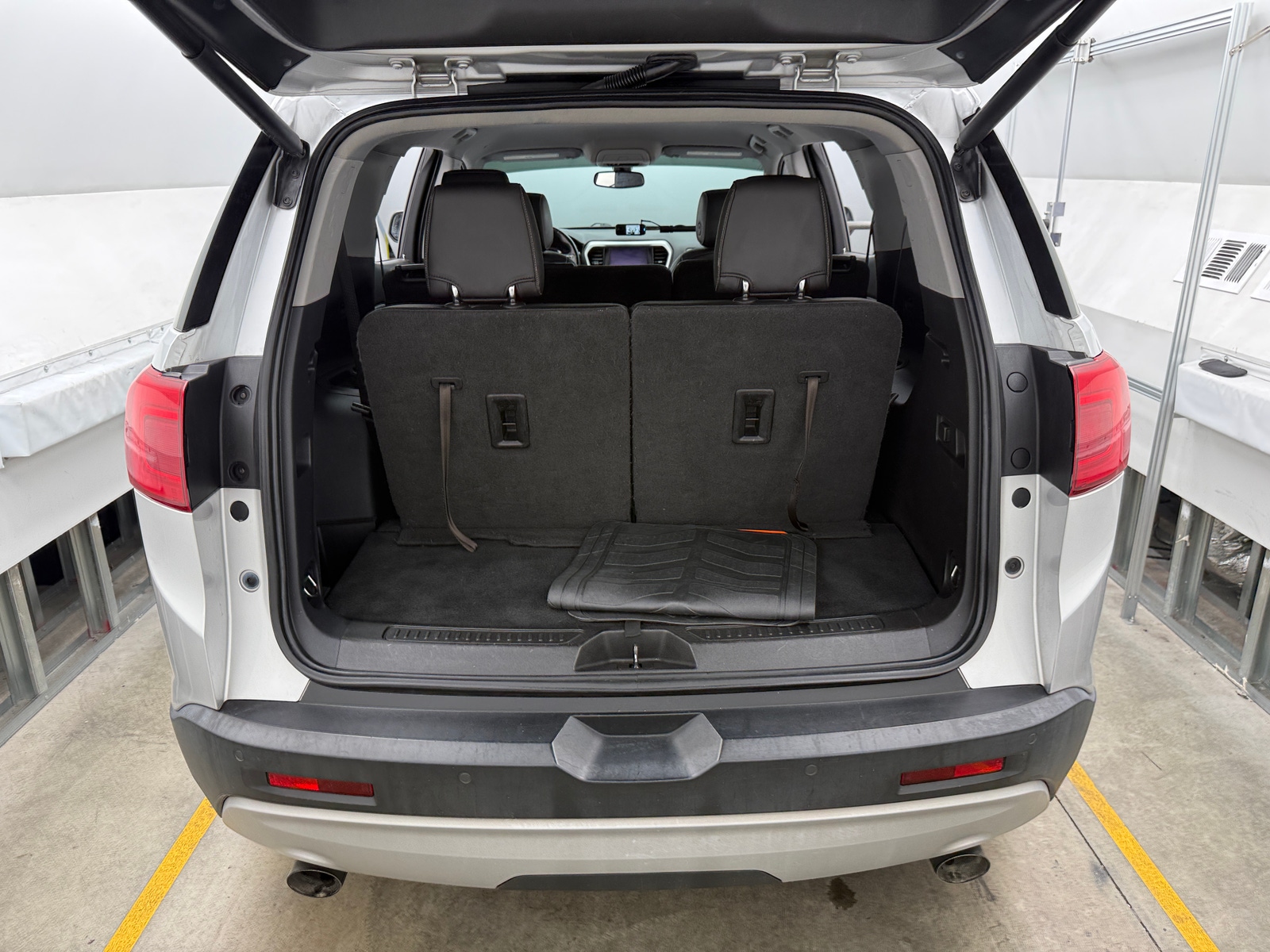 Thumbnail: 2019 GMC Acadia - 6