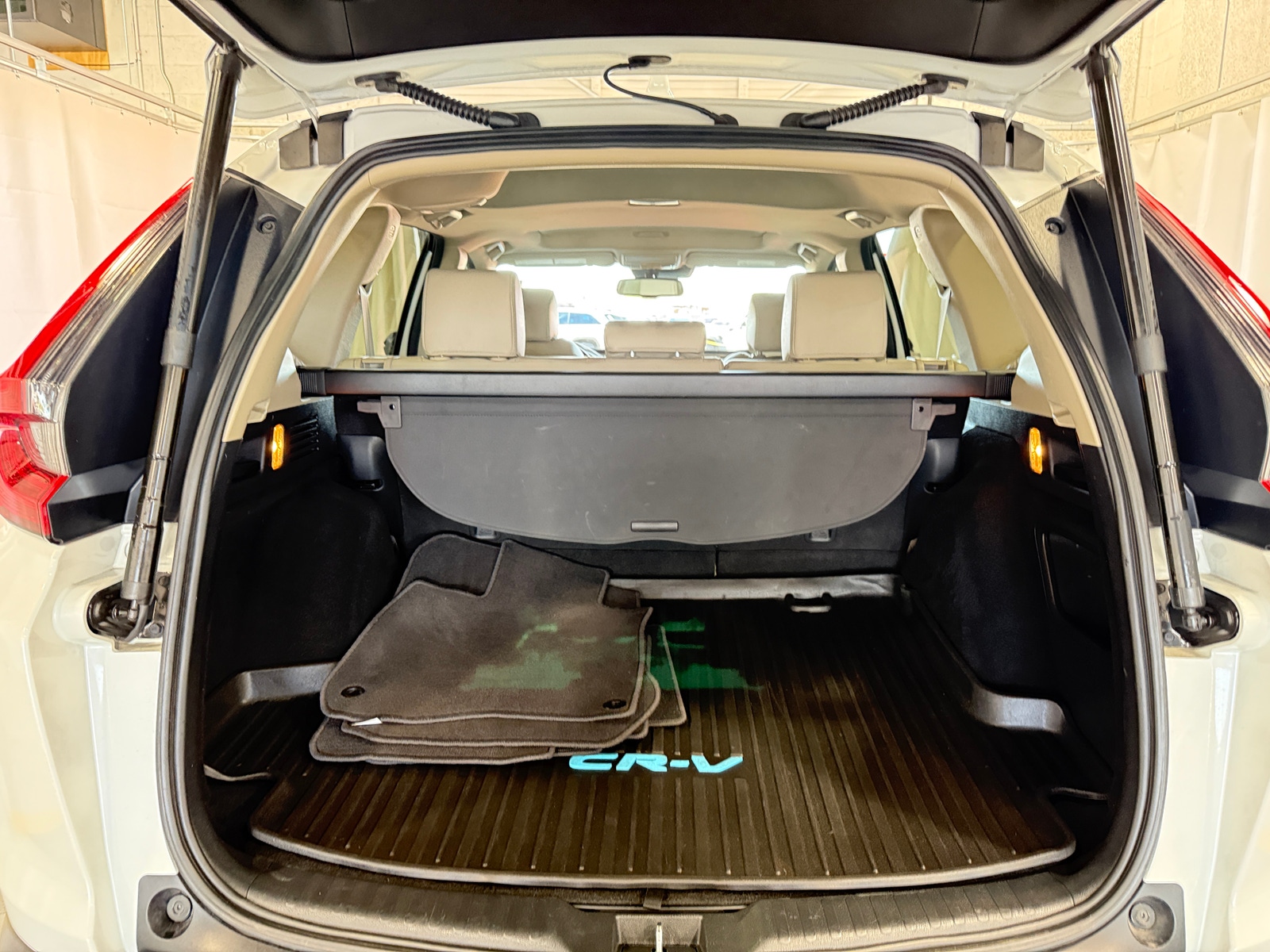 Thumbnail: 2020 Honda CR-V - 6