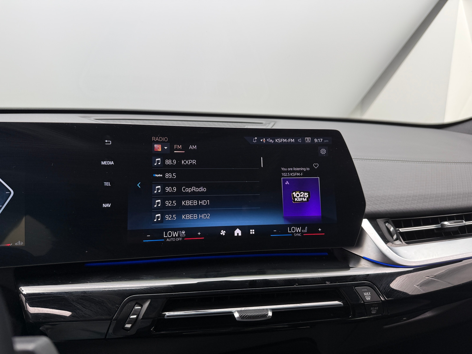 Thumbnail: 2025 BMW X2 - 3