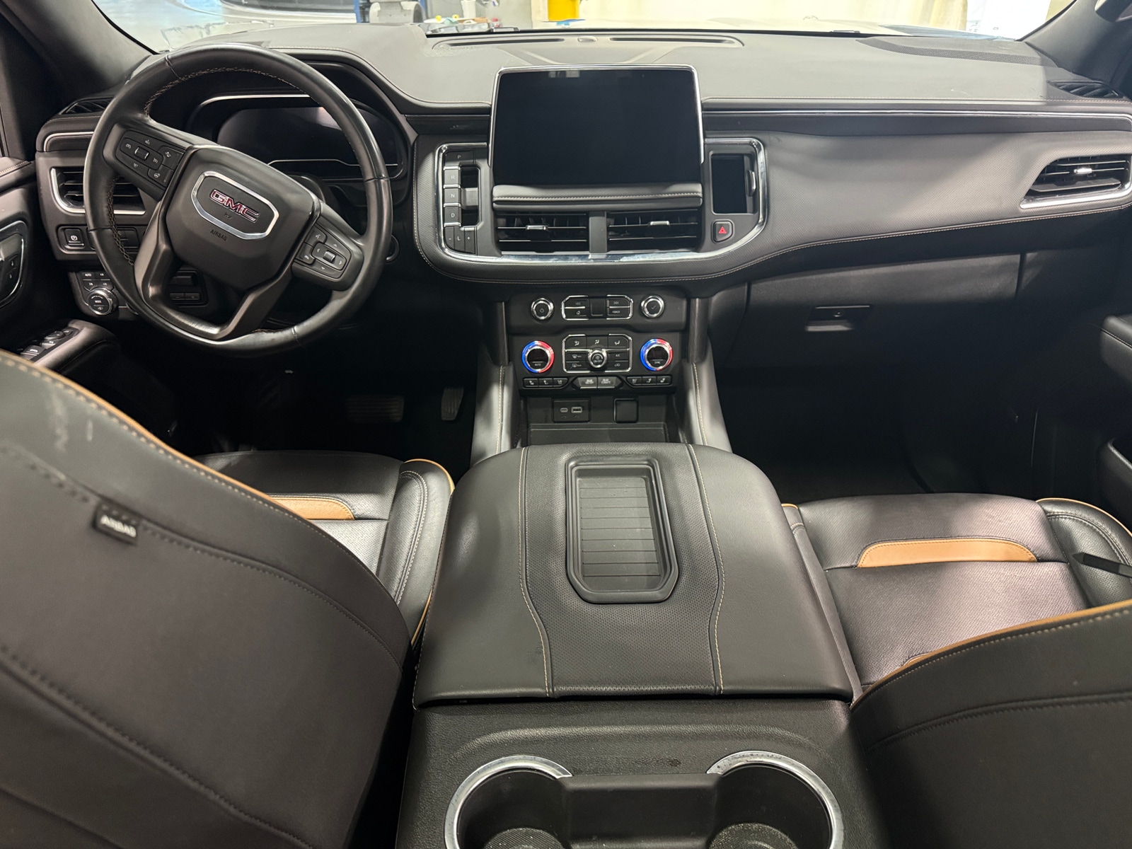 Thumbnail: 2024 GMC Yukon XL - 2