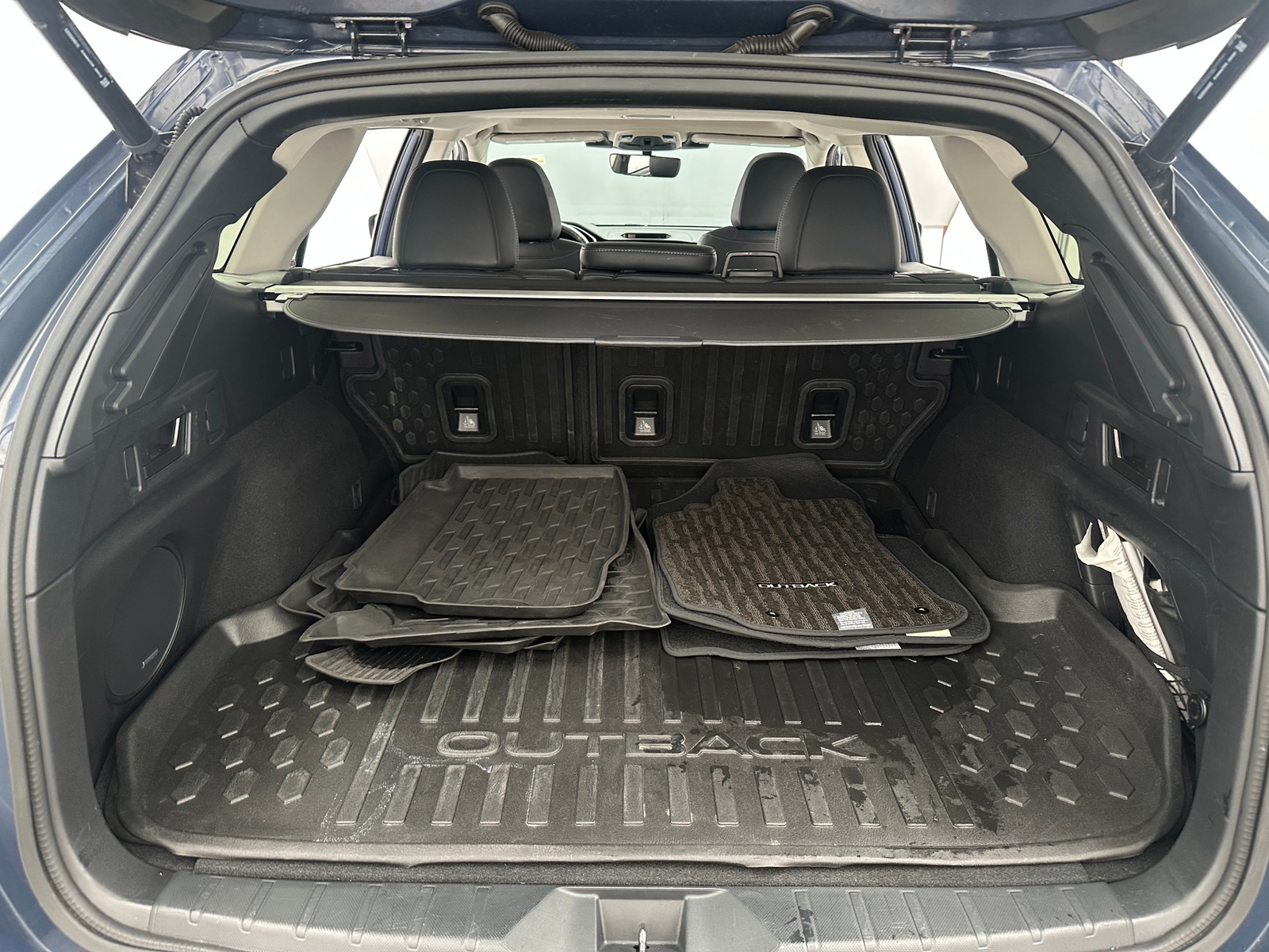 Thumbnail: 2023 Subaru Outback - 6