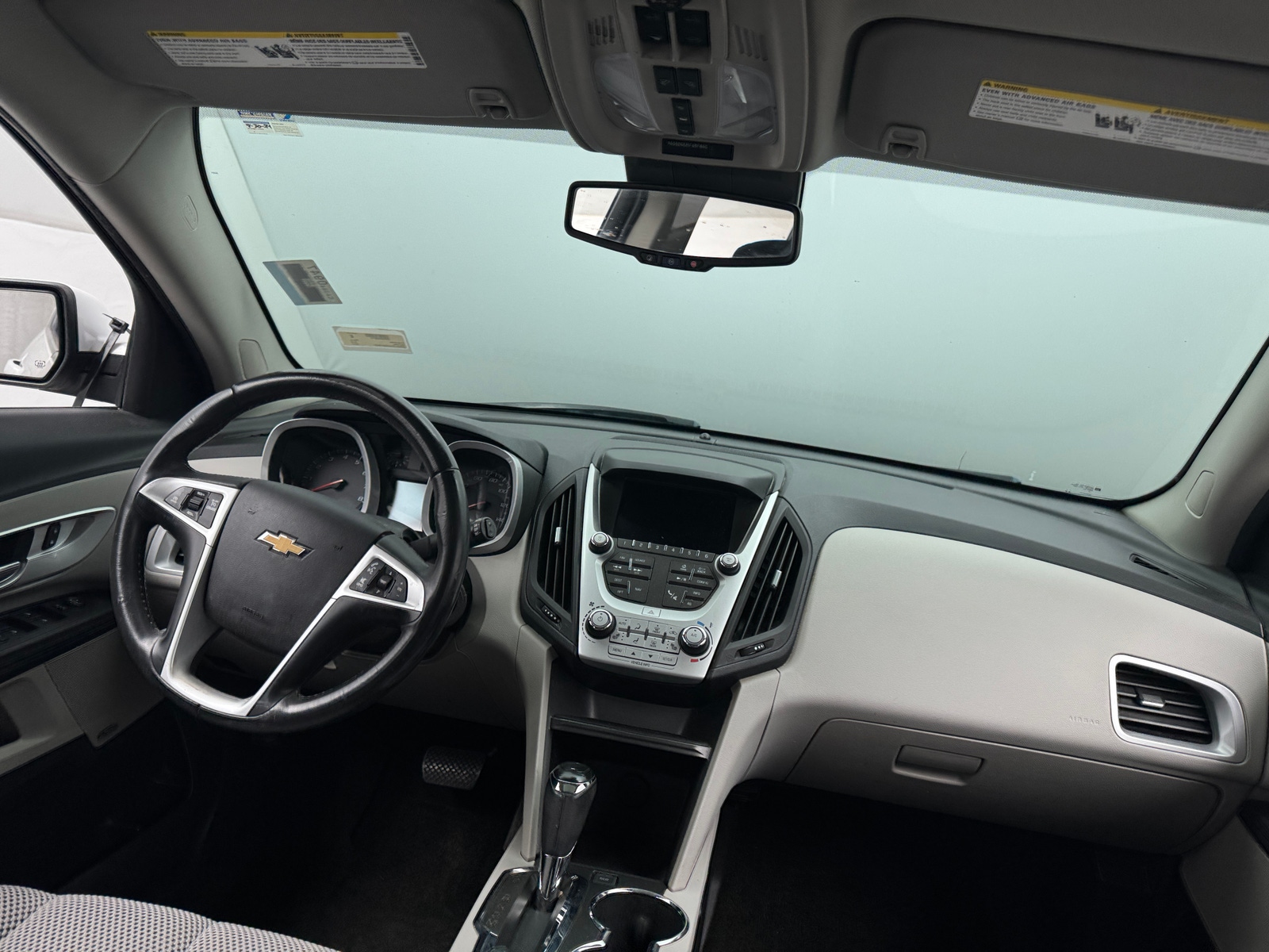Thumbnail: 2017 Chevrolet Equinox - 3