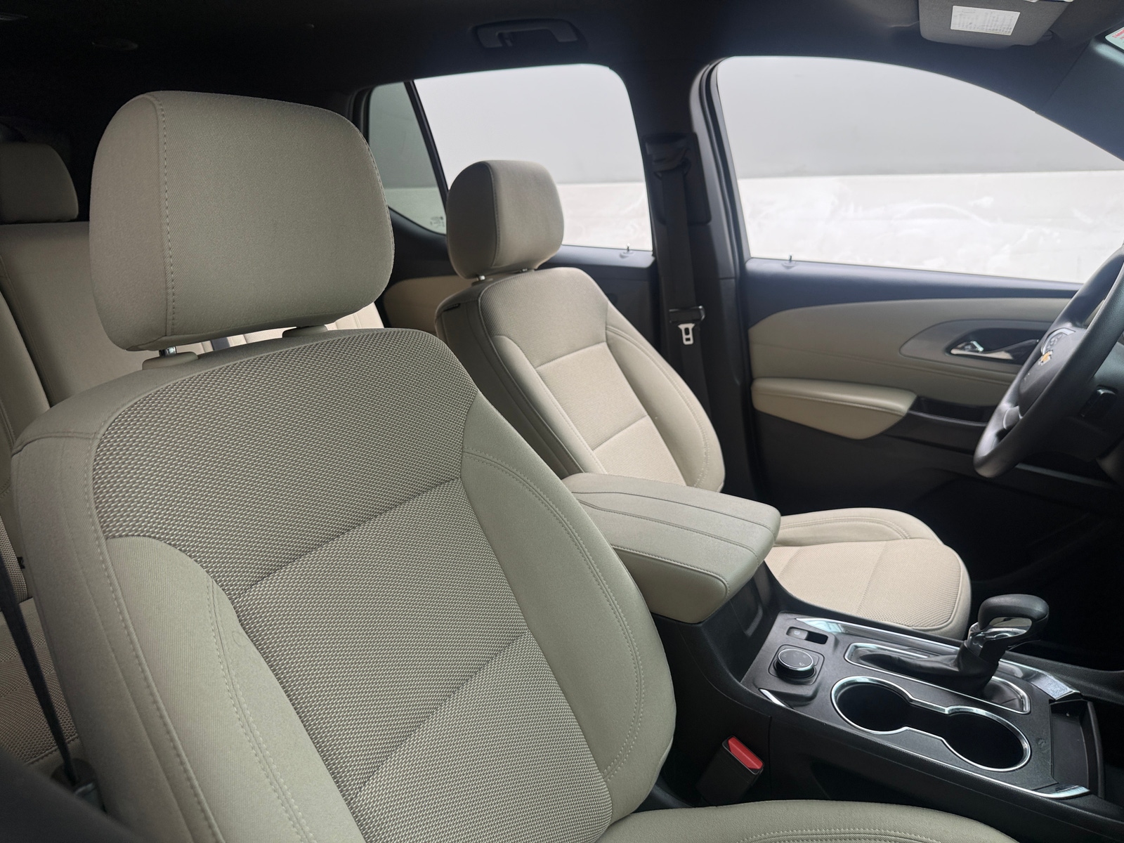 Thumbnail: 2023 Chevrolet Traverse - 2