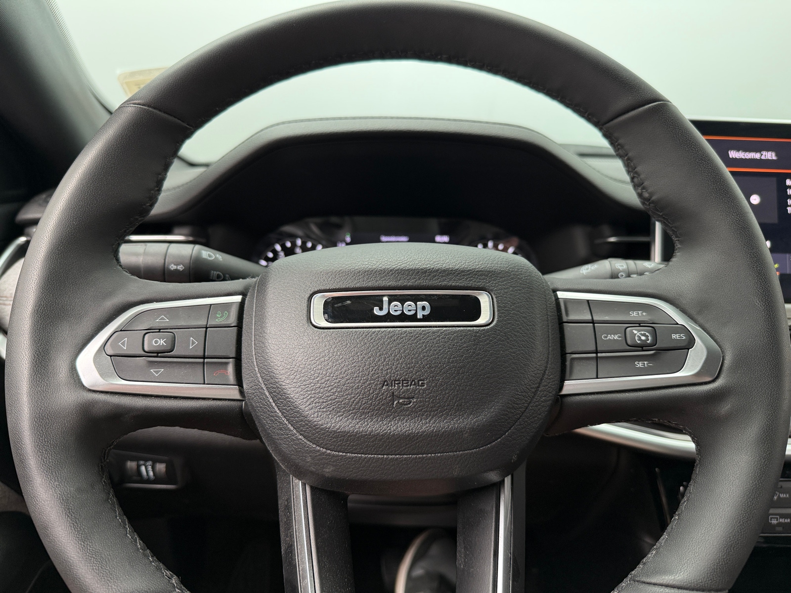 Thumbnail: 2023 Jeep Compass - 5