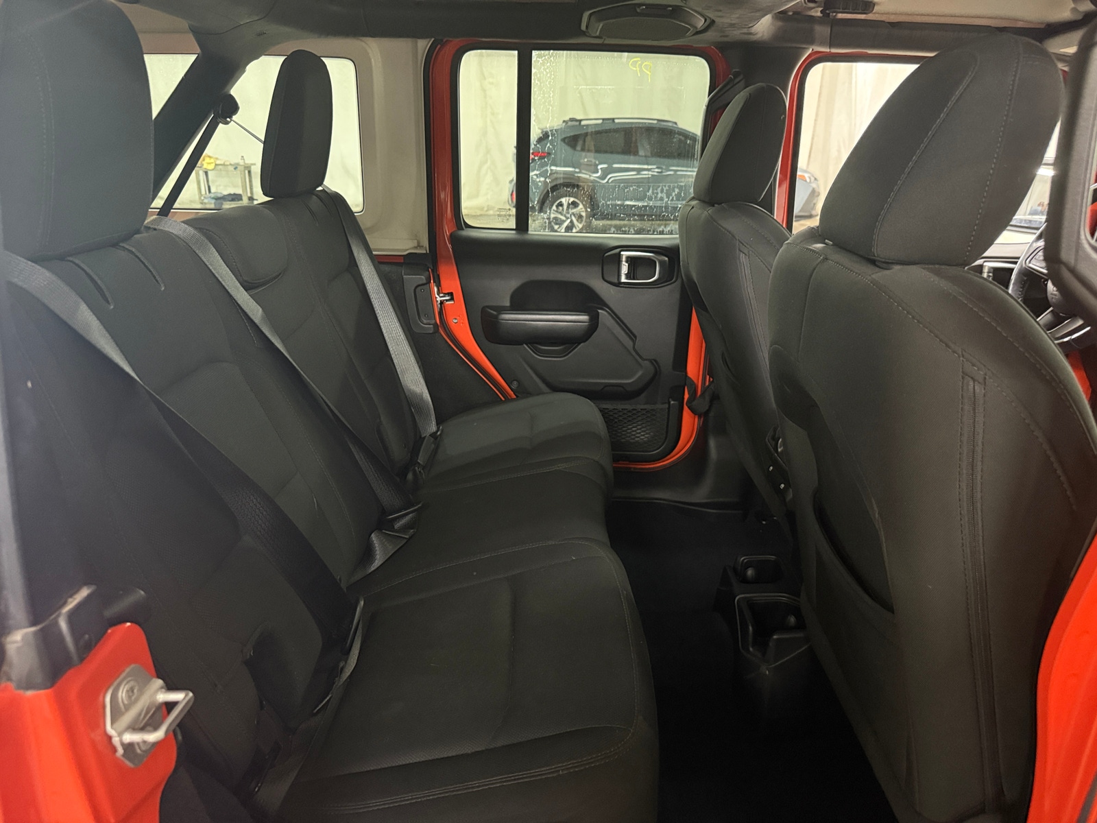 Thumbnail: 2018 Jeep Wrangler - 6