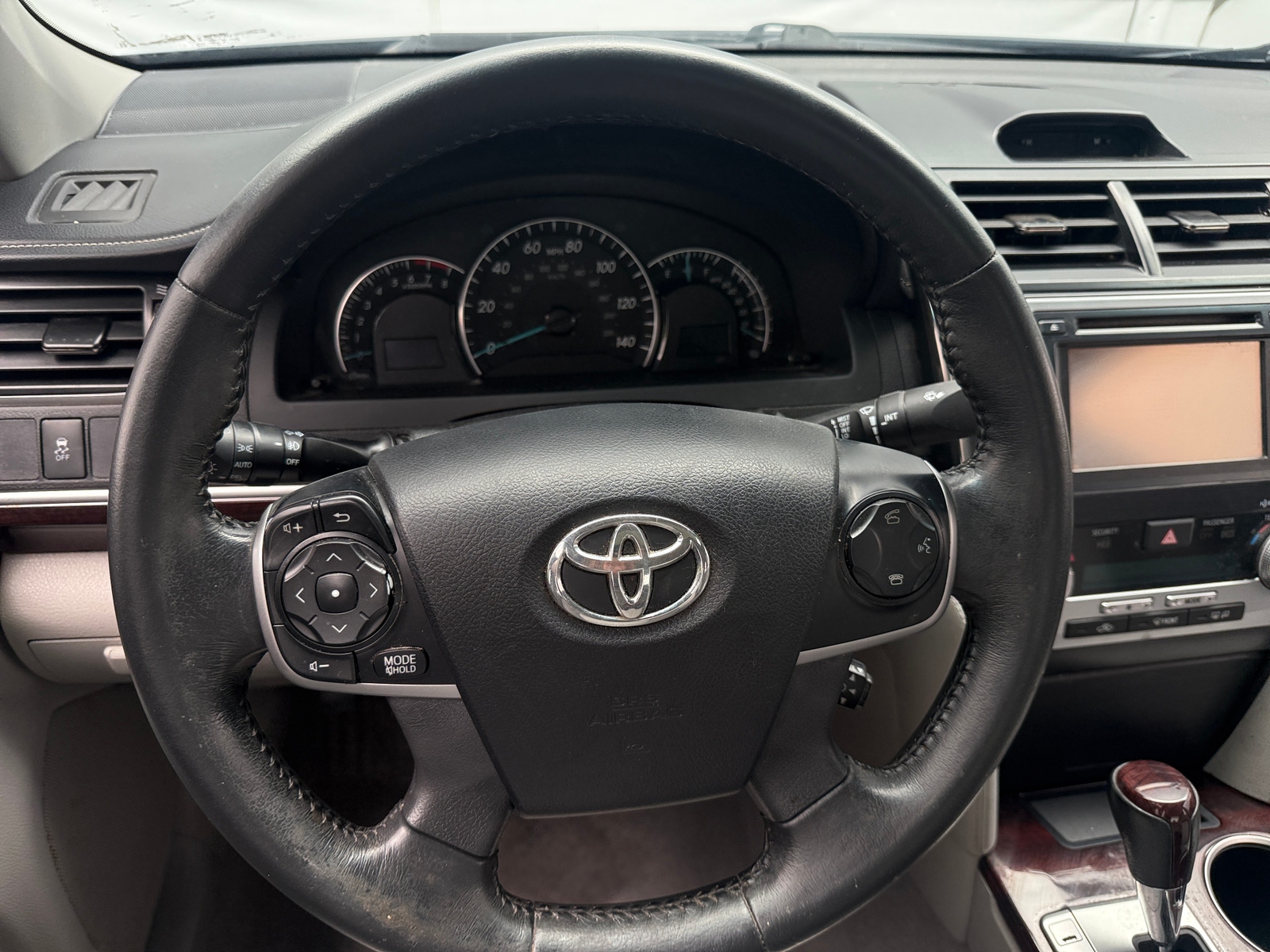 Thumbnail: 2014 Toyota Camry - 5