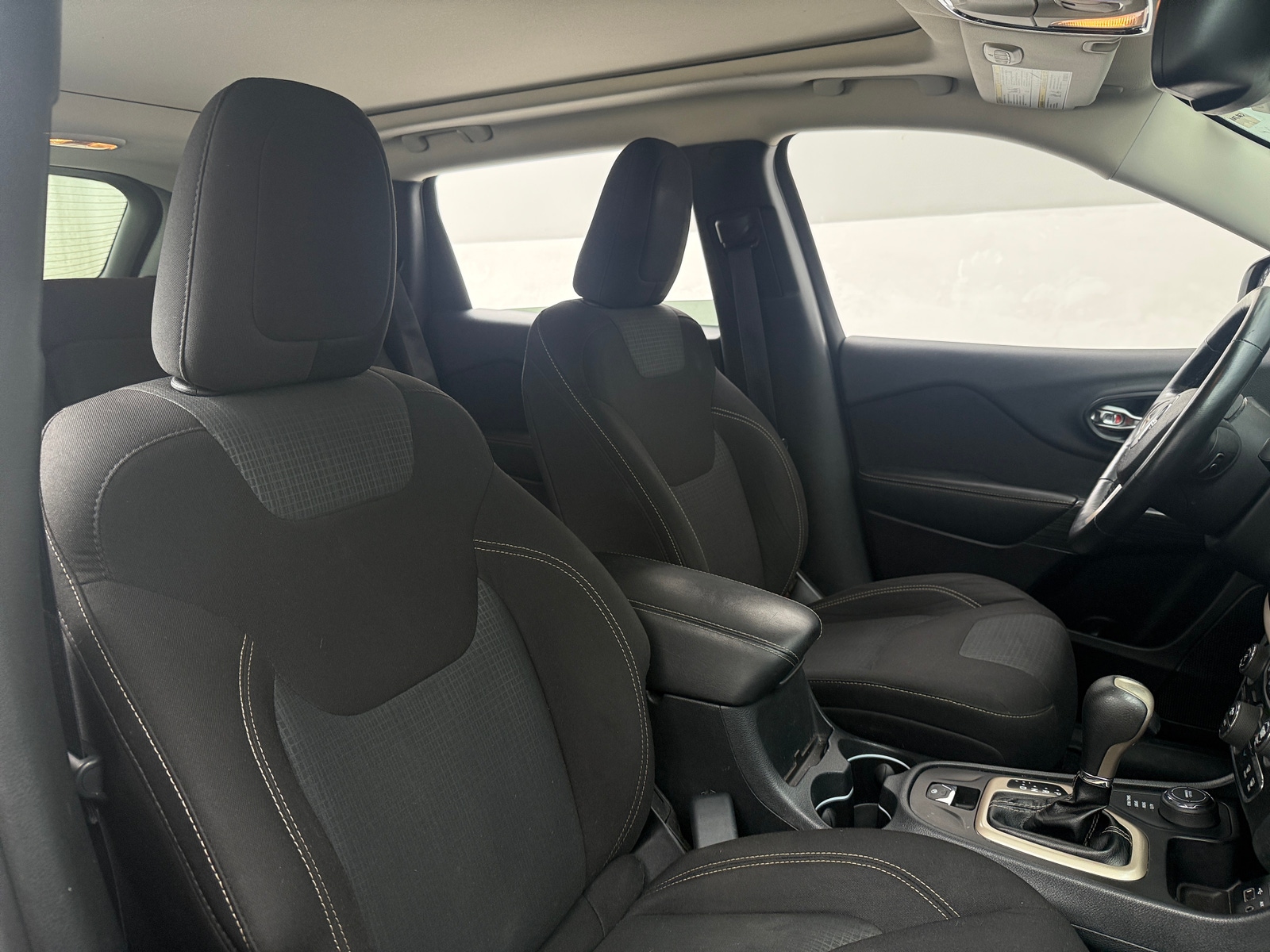 Thumbnail: 2016 Jeep Cherokee - 2
