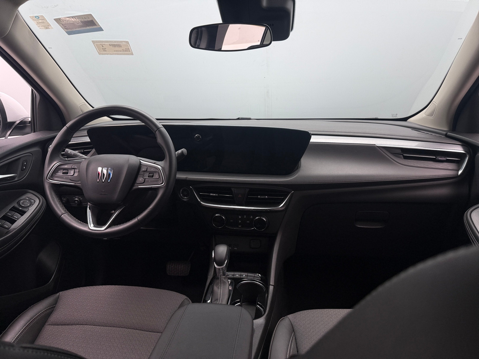 Thumbnail: 2025 Buick Encore GX - 2