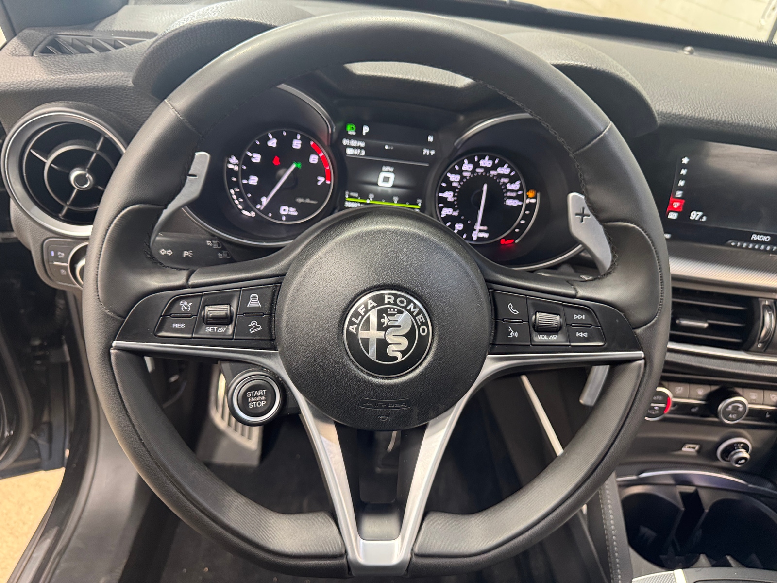Thumbnail: 2019 Alfa Romeo Stelvio - 4