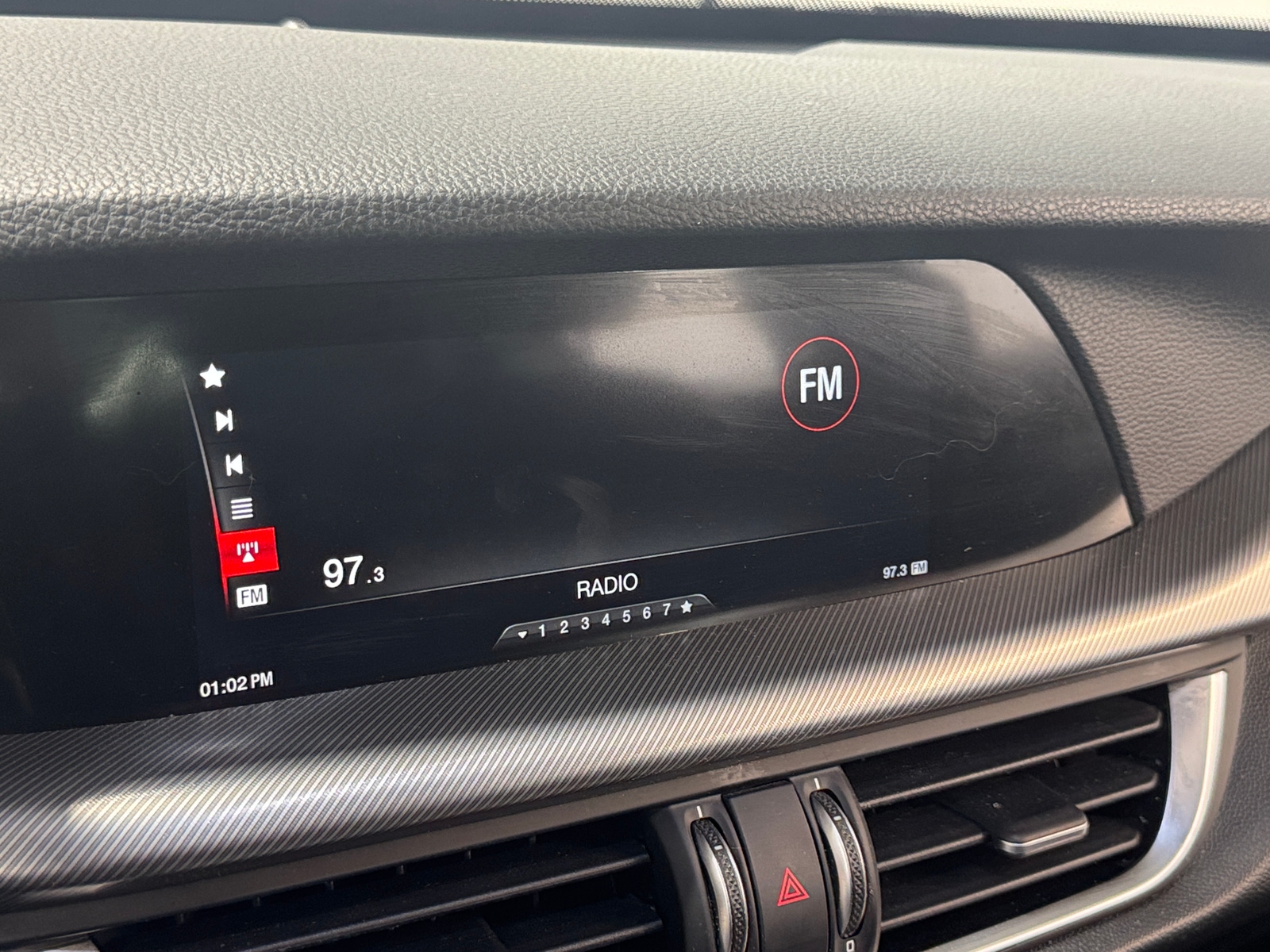 Thumbnail: 2019 Alfa Romeo Stelvio - 3