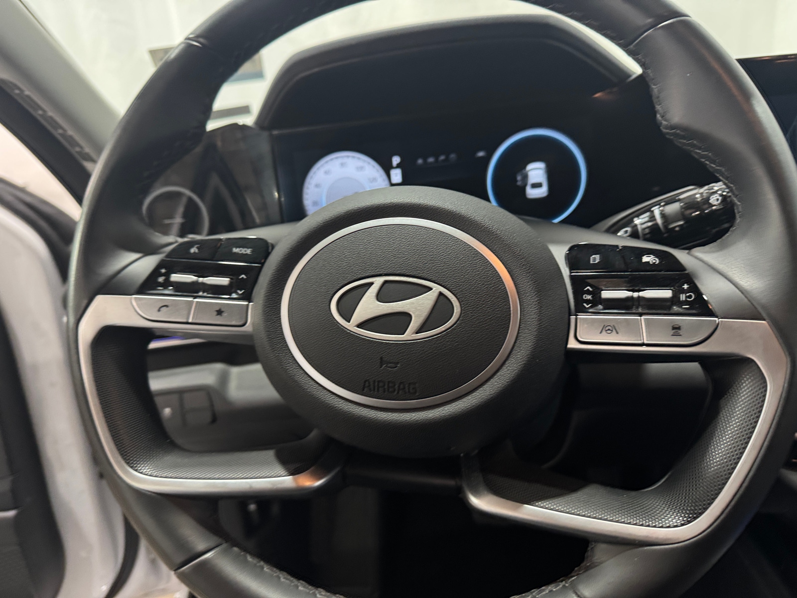 Thumbnail: 2025 Hyundai Elantra - 5